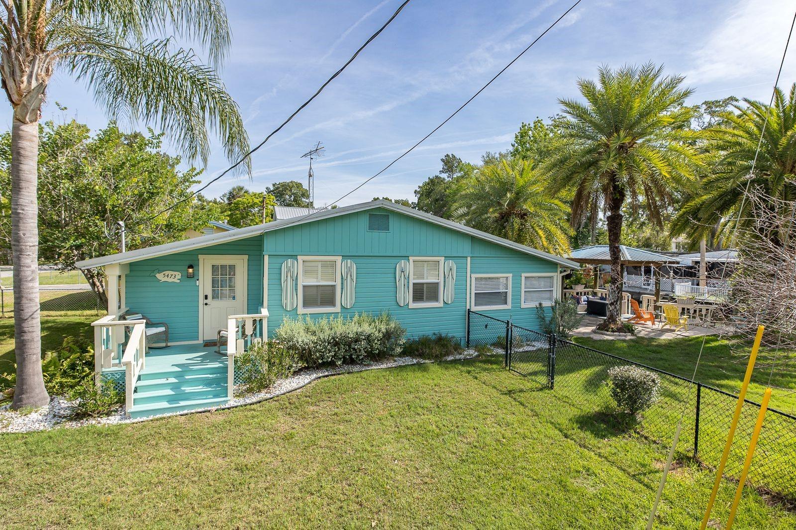 5473 Darlene Street — photo