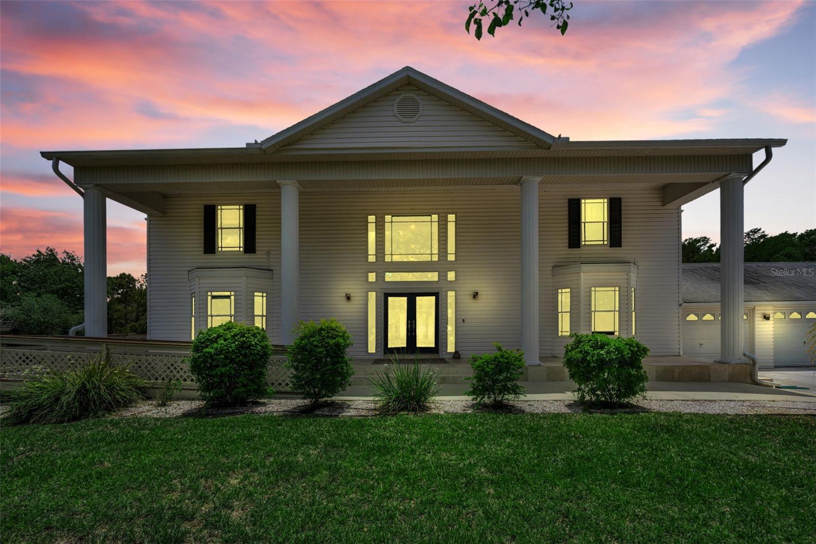 11046 Lakeview Drive — photo