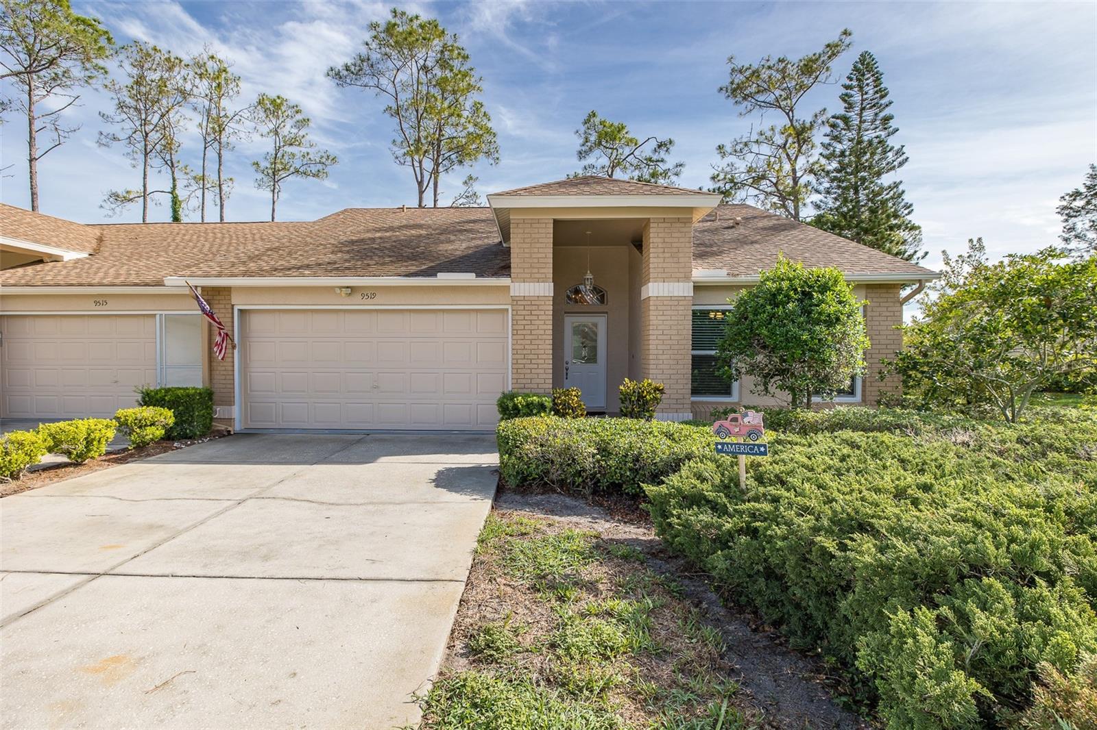 9519 Scenic Pine Court — photo