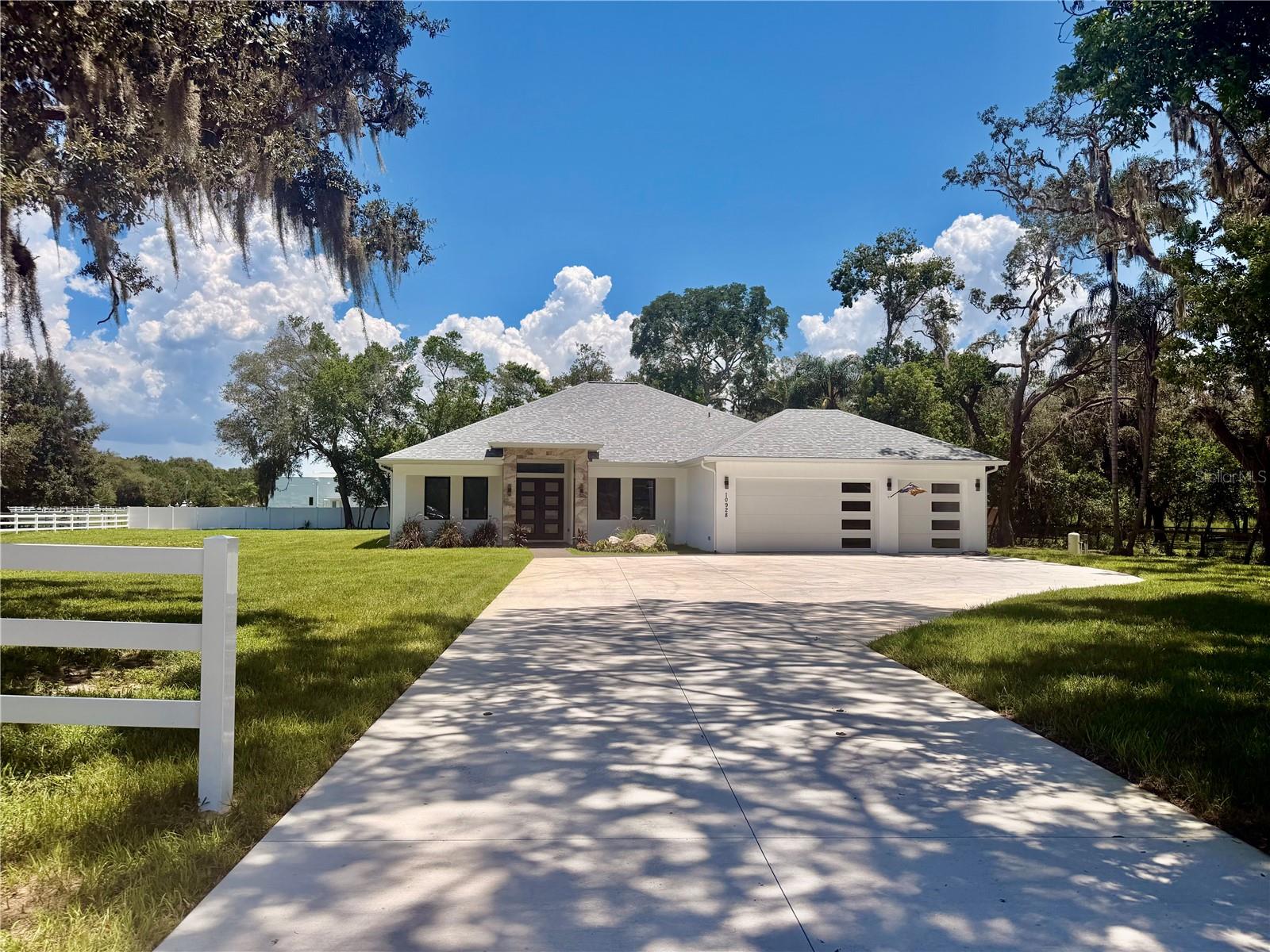 10928 Osceola Drive — photo