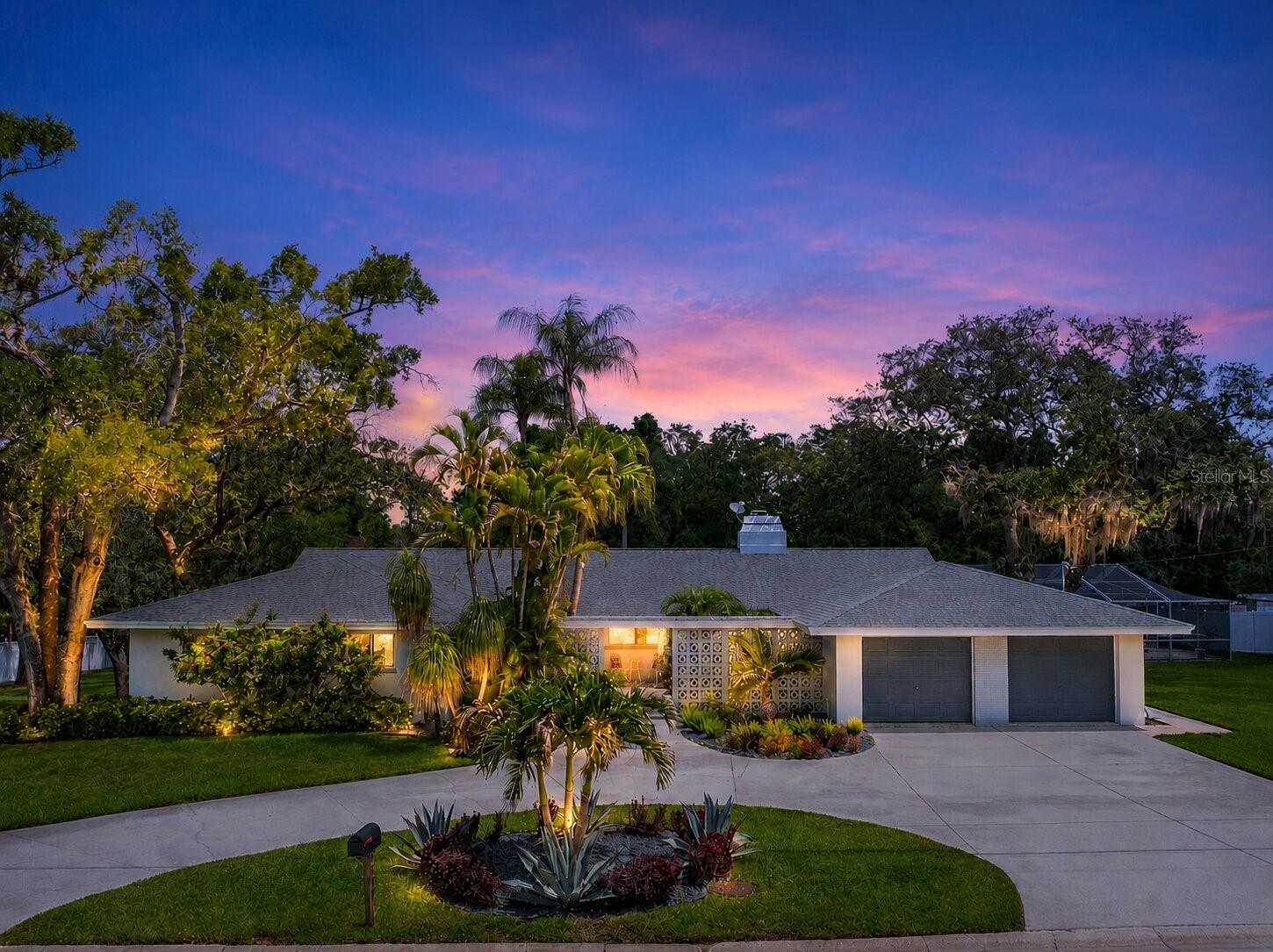 1350 Fairway Drive — photo
