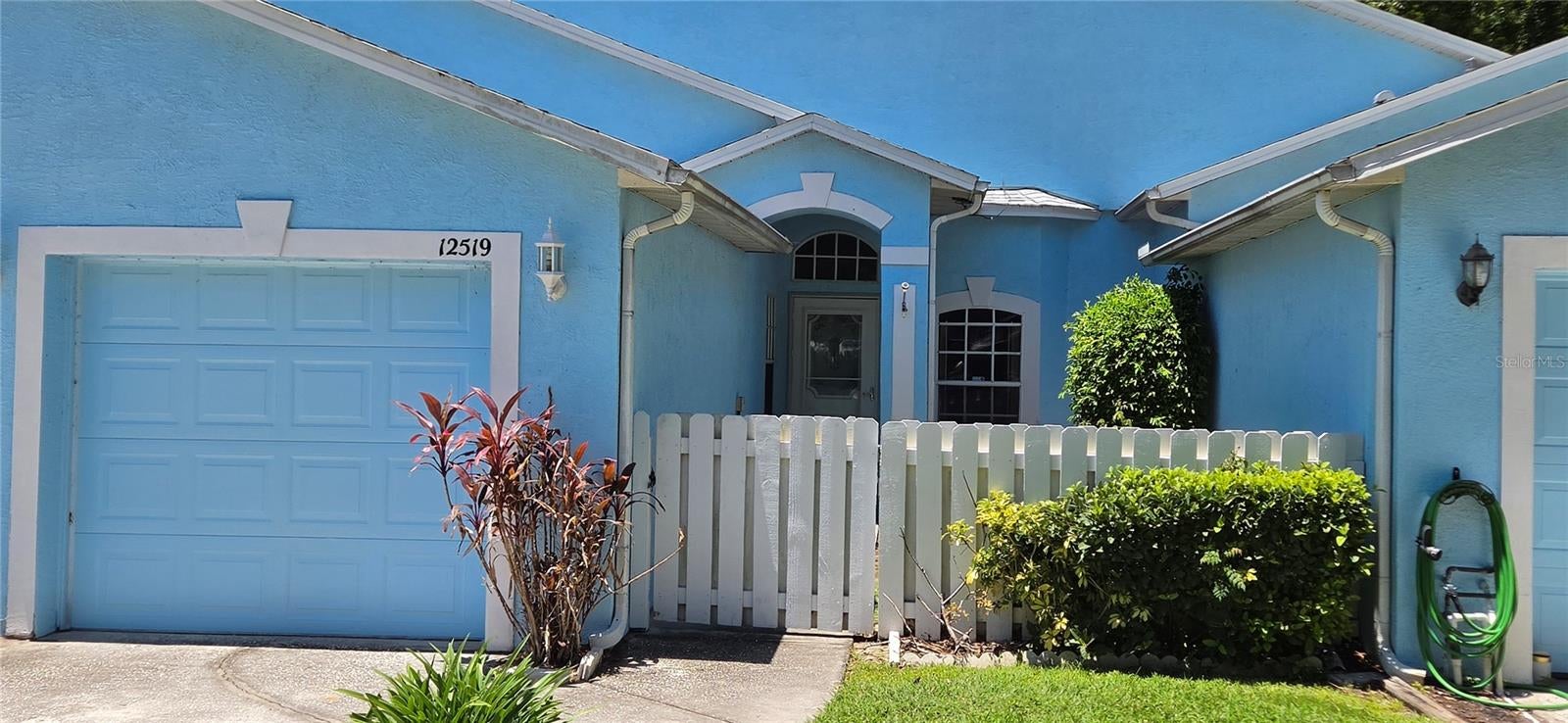 12519 Hollybrook Lane — photo