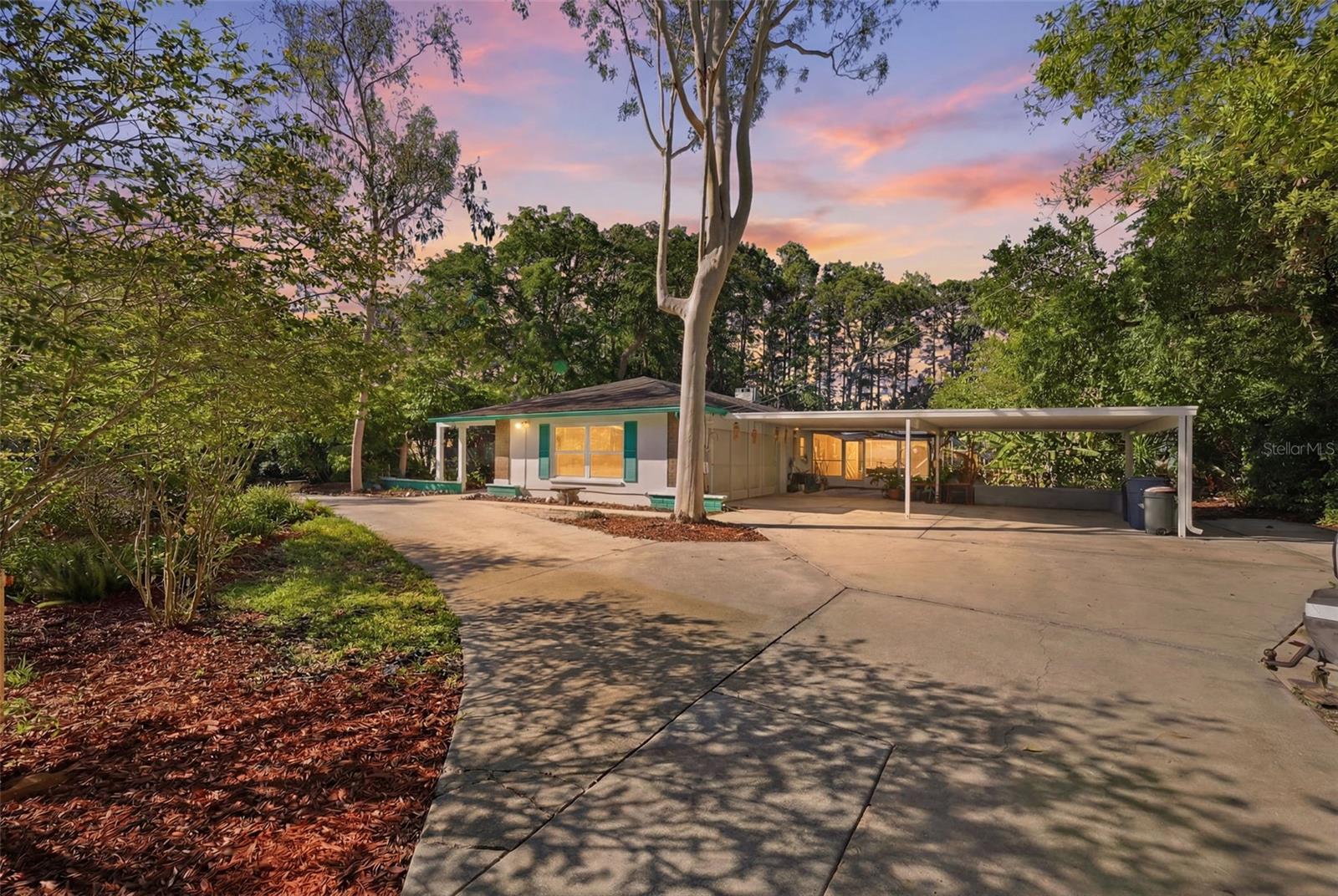 9116 Lakeview Drive — photo