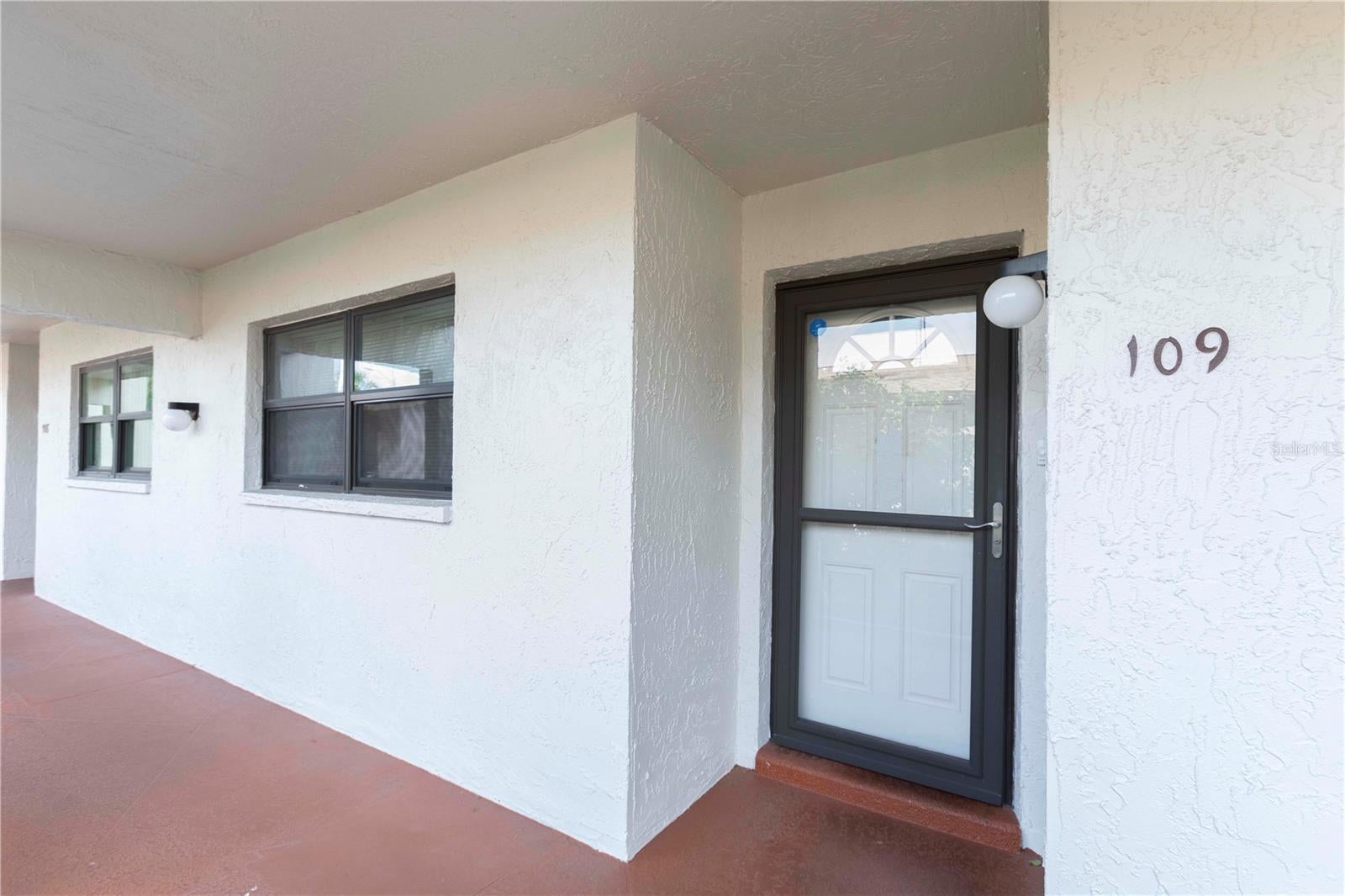7614 Radcliffe Circle B109 — photo