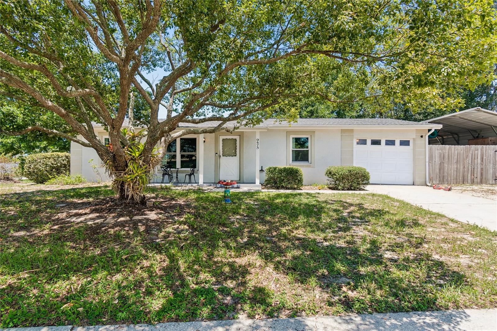 9473 Bayside Court — photo