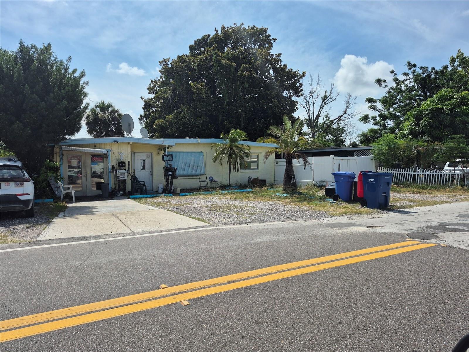 4007 Flamingo Drive — photo