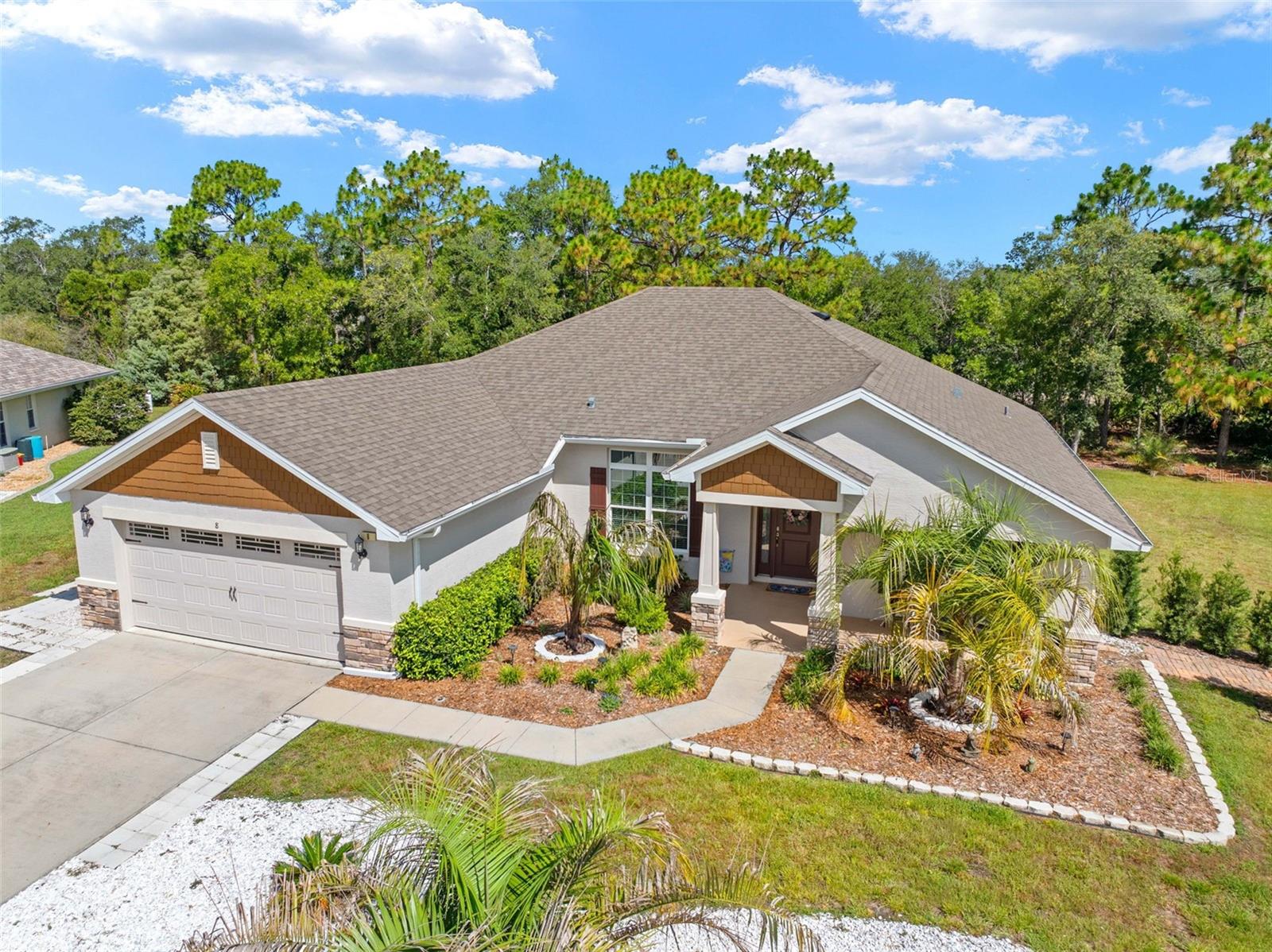 8 Dahlia Circle S — photo
