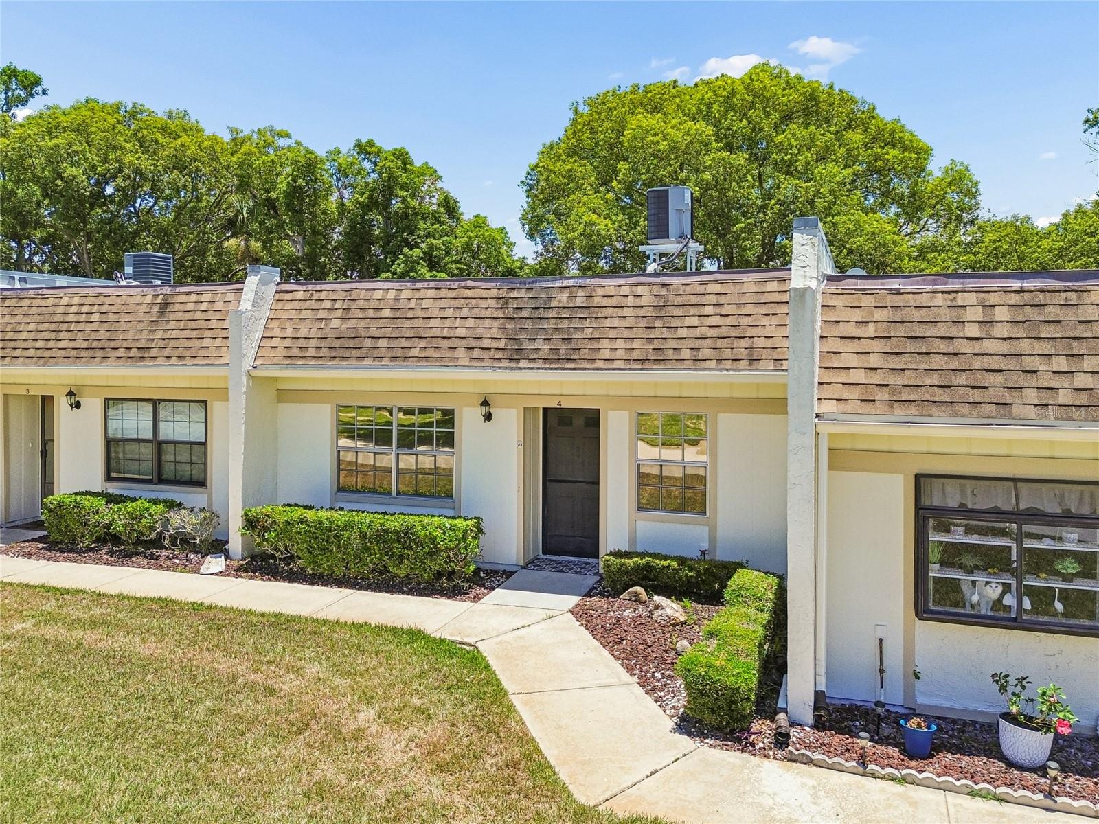 11340 Carriage Hill Drive 4 — photo