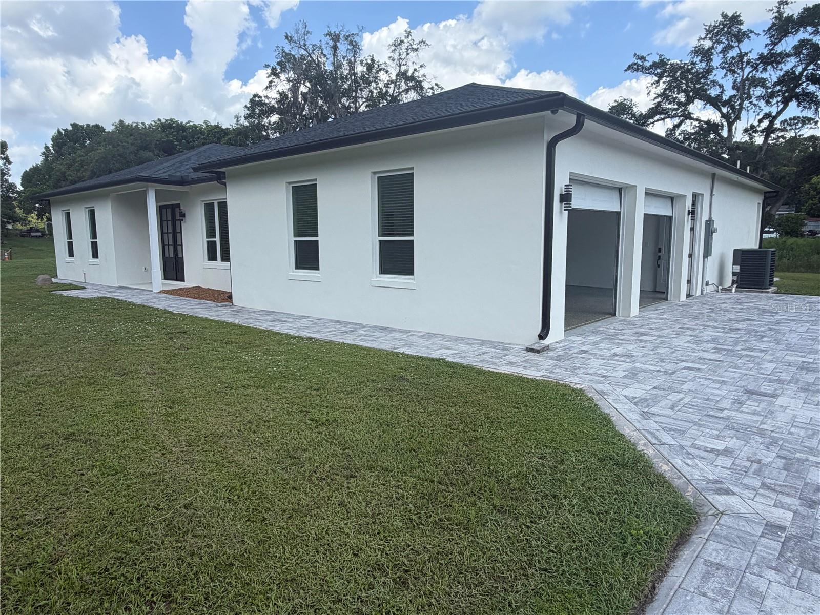1148 Turner Lane — photo