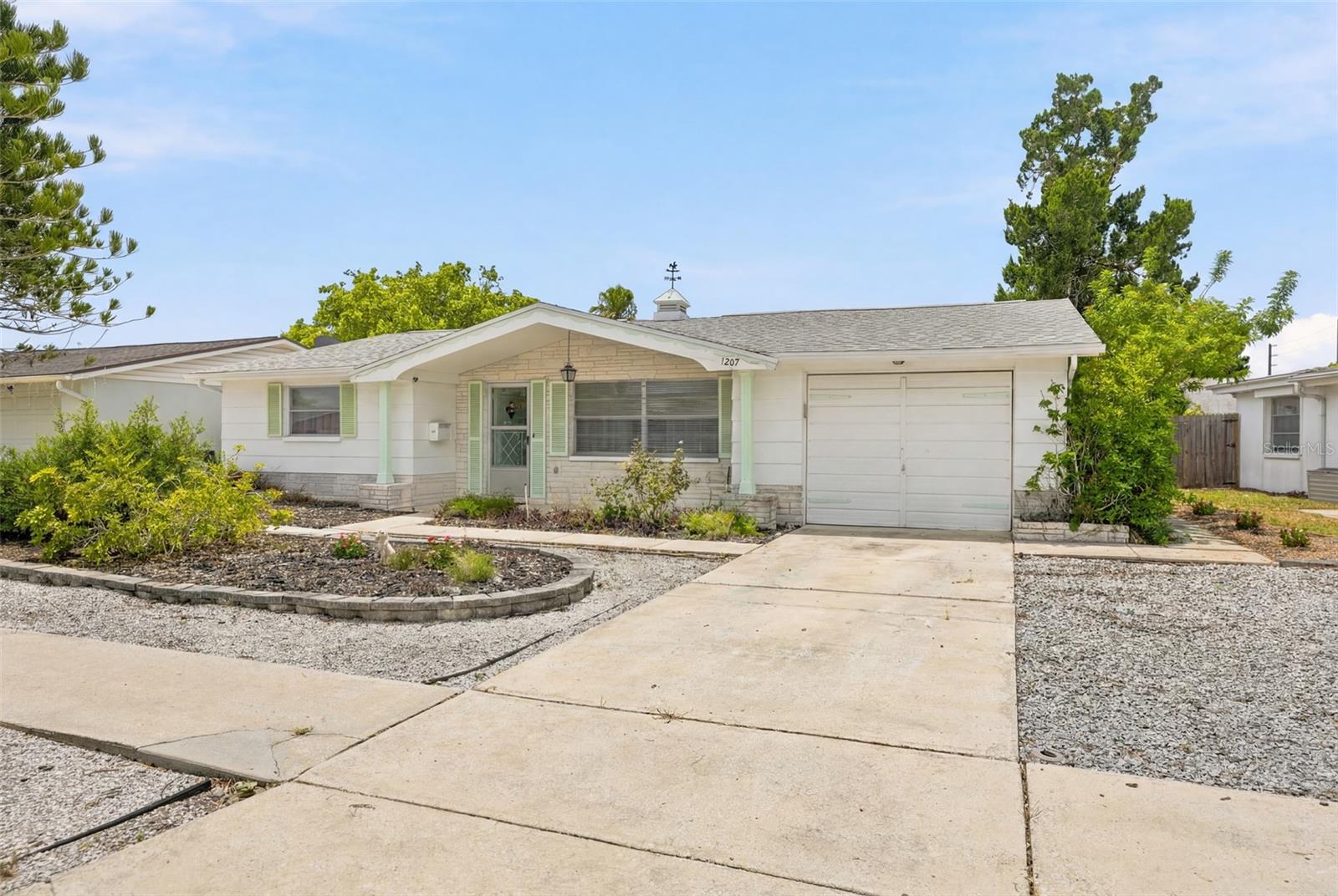 1207 Lodestar Drive — photo