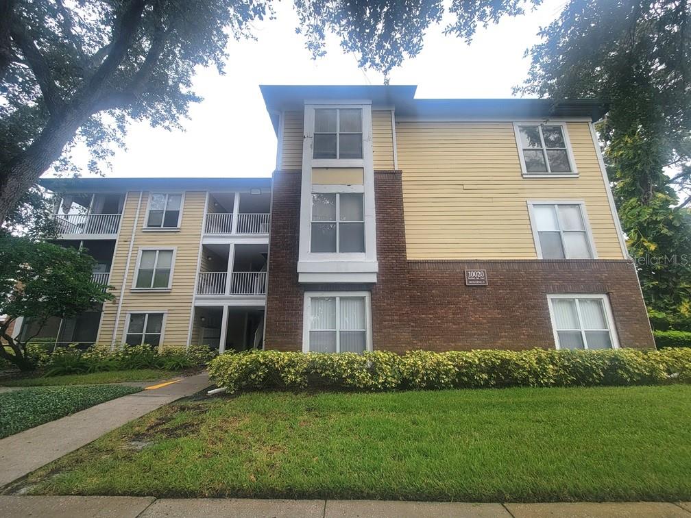 10020 Strafford Oak Court 923 — photo