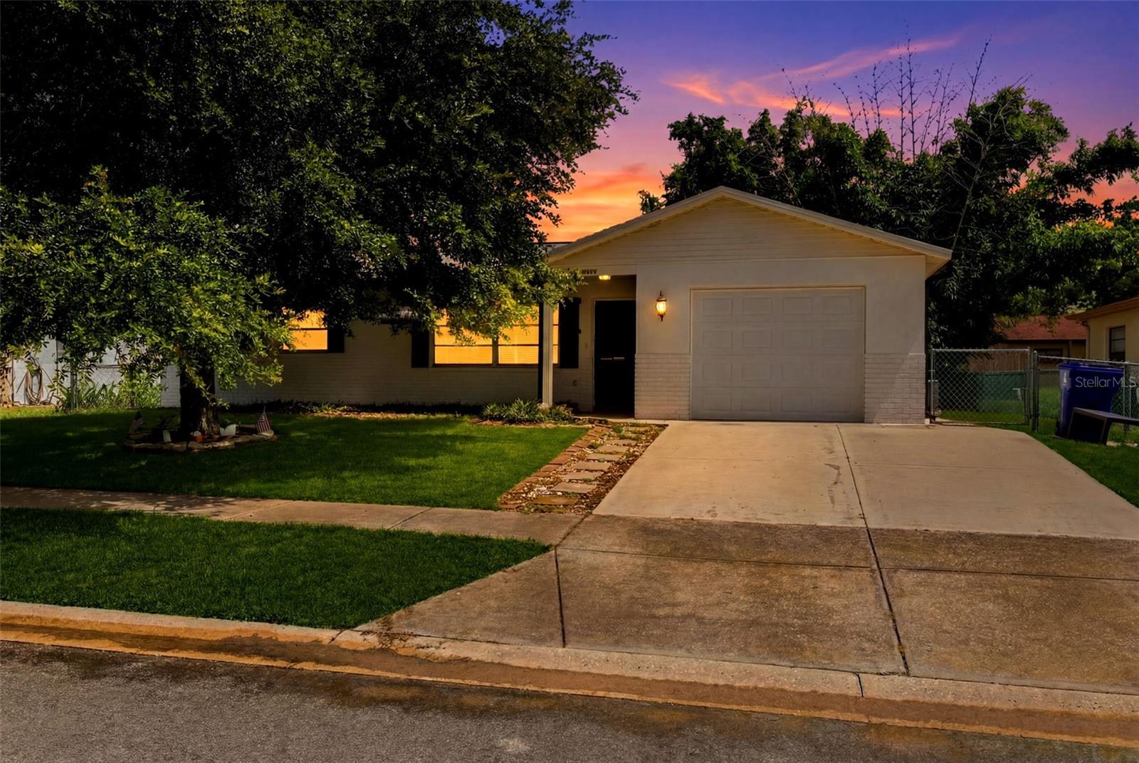 7819 Royal Stewart Drive — photo