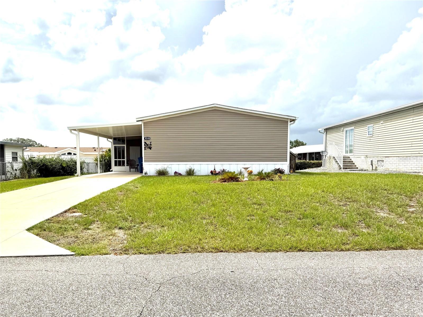9209 Fontaine Drive — photo