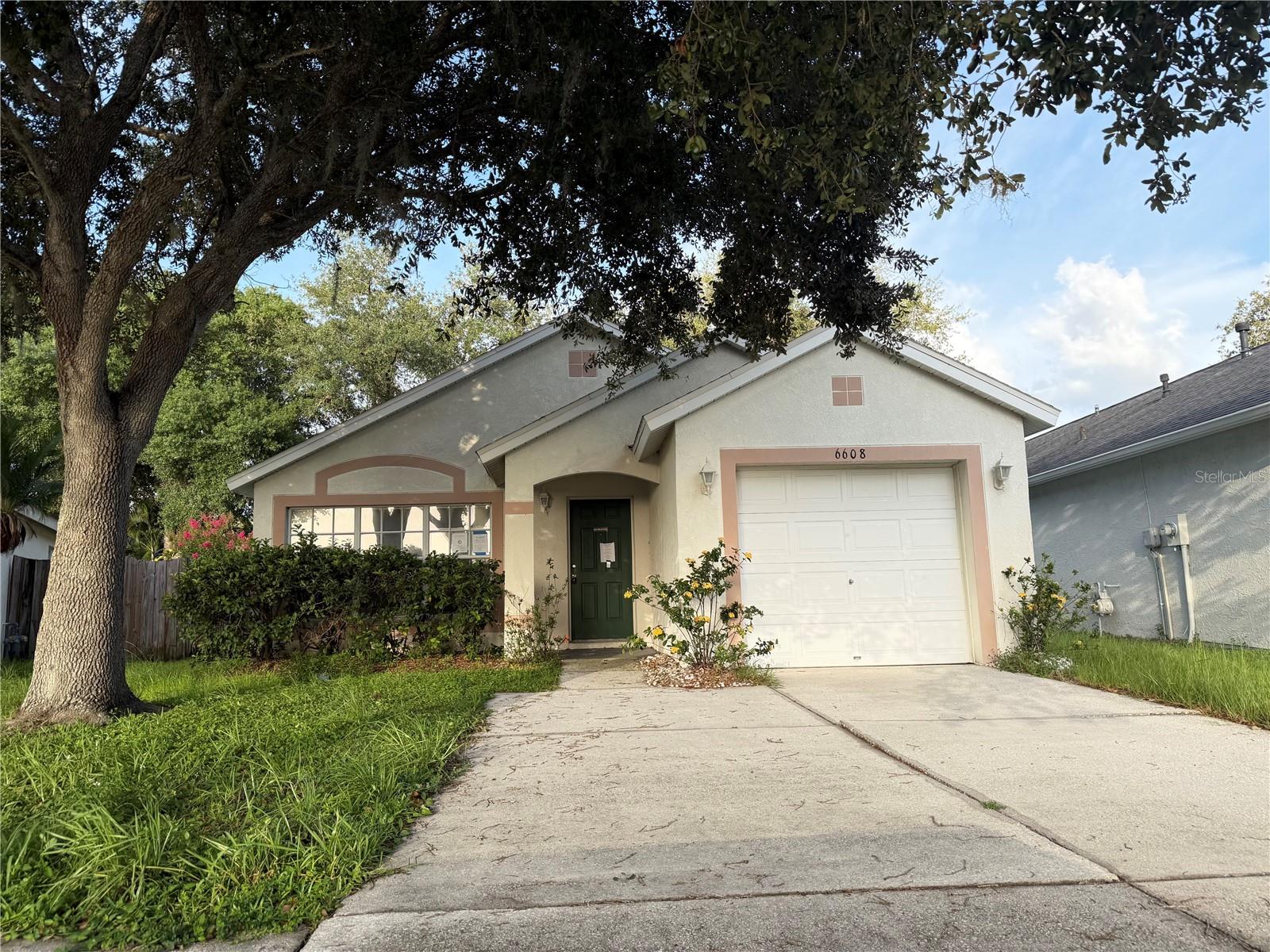 6608 Northhaven Court — photo
