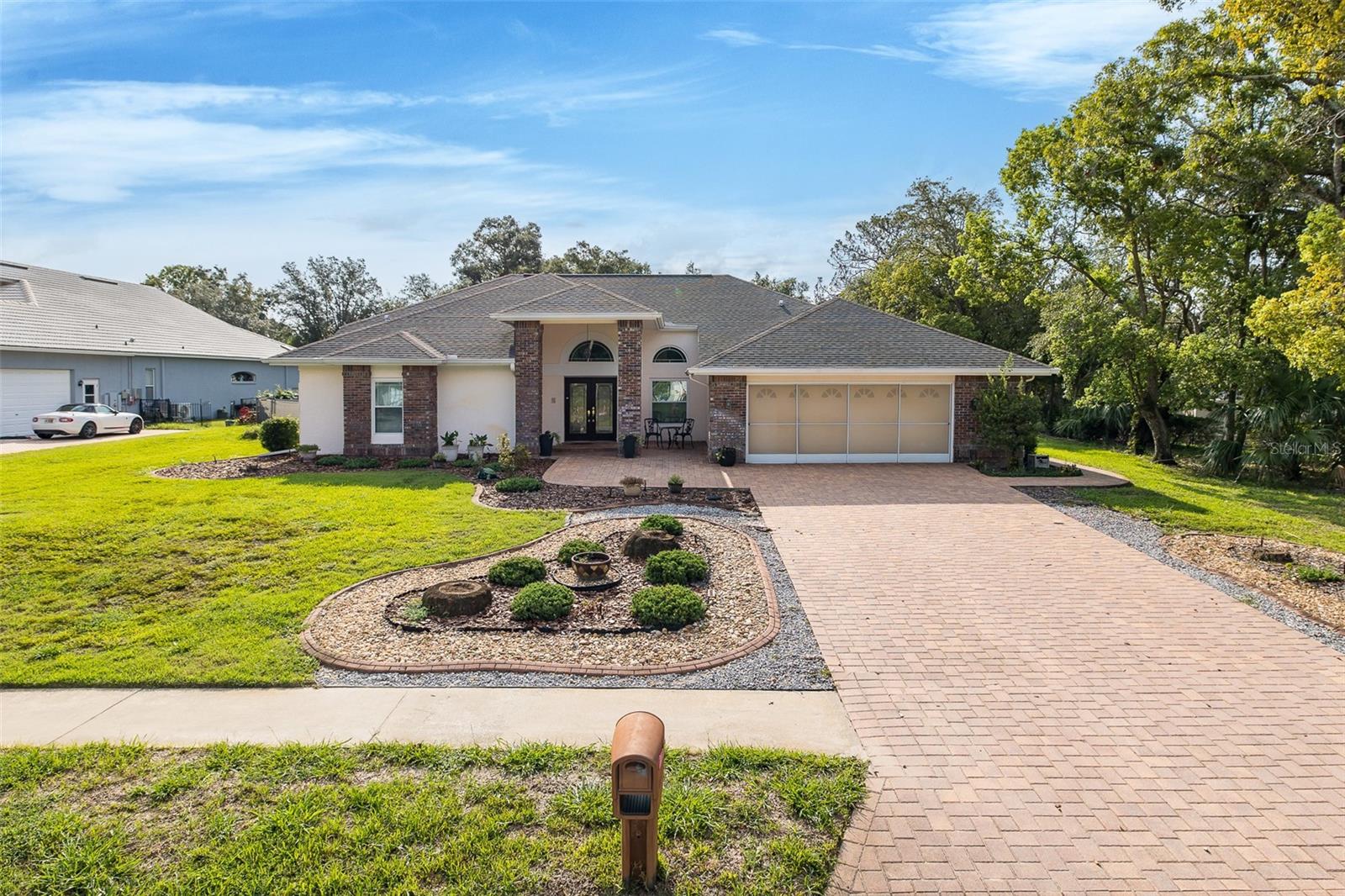 18822 Majestic Oak Court — photo