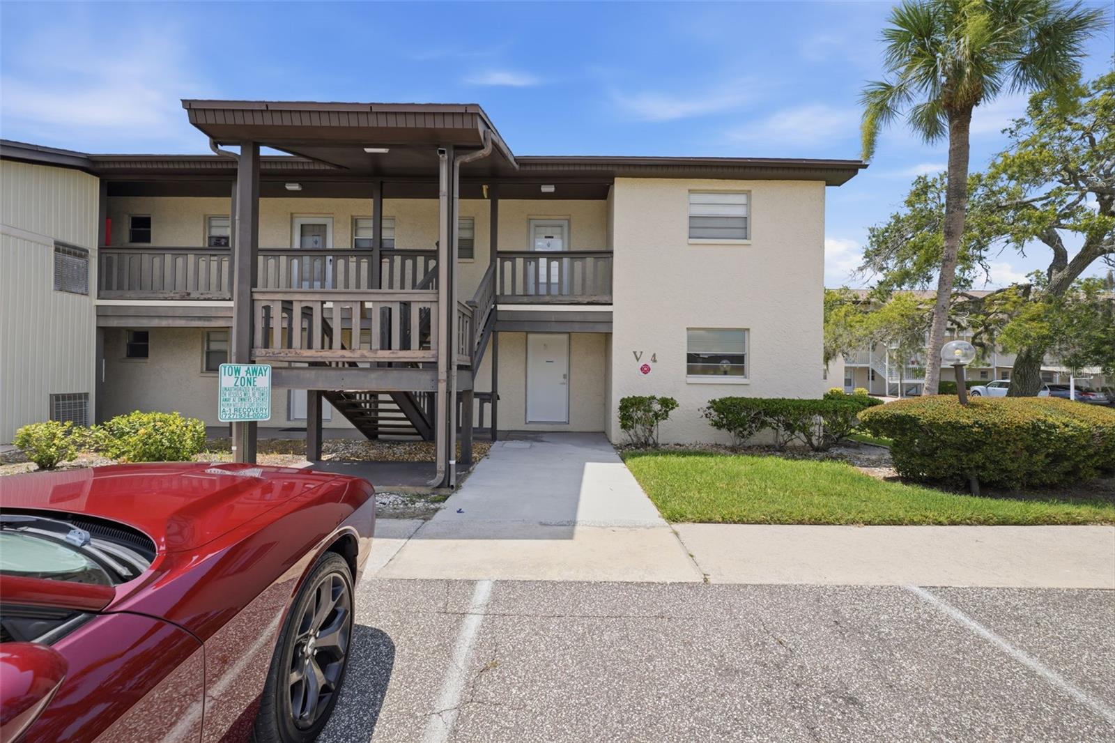 5207 Turquoise Lane 101 — photo