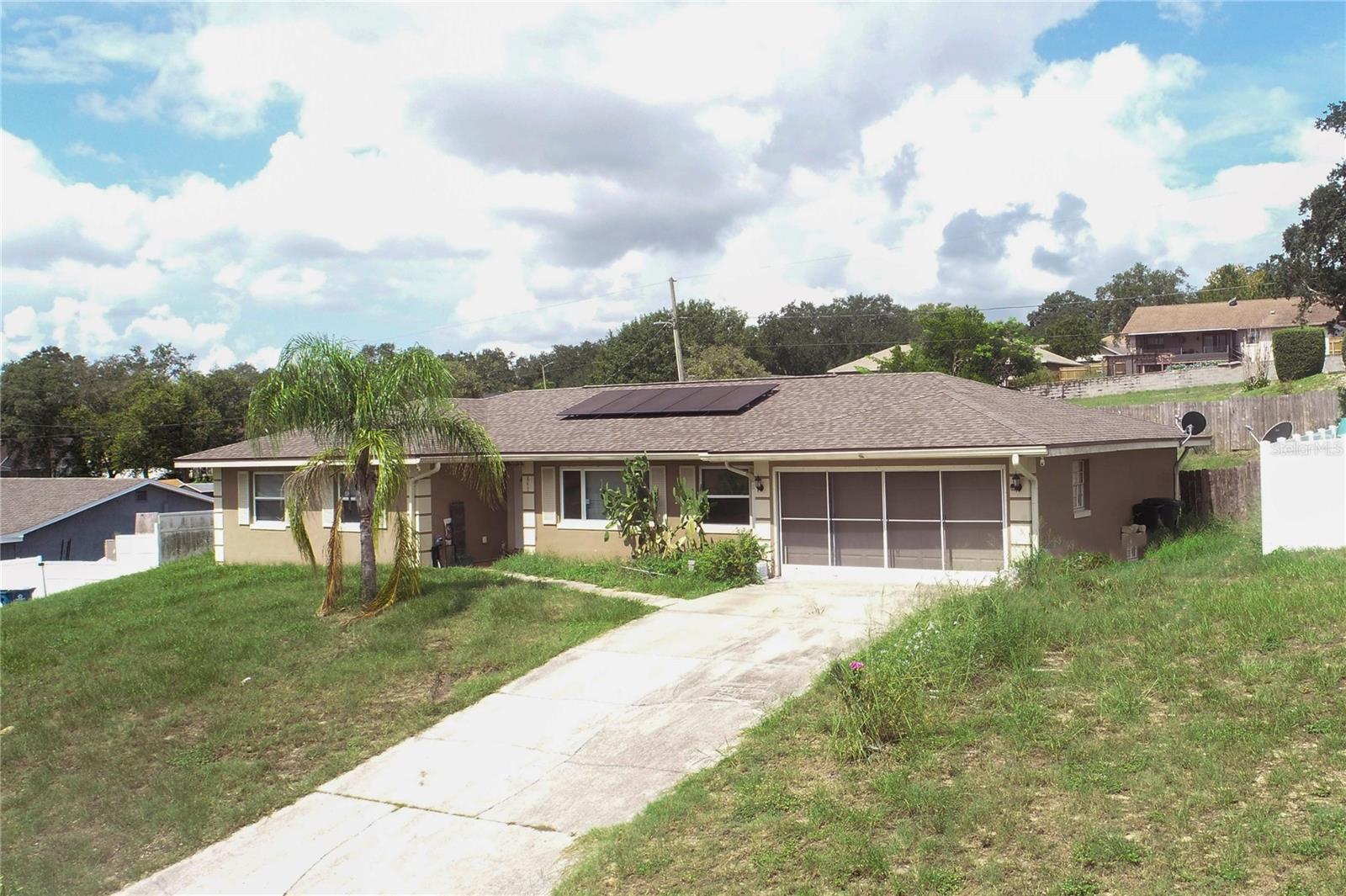 841 Brentwood Drive — photo
