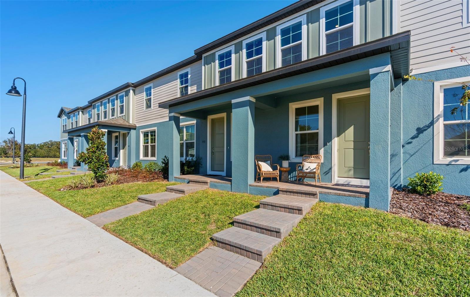 672 Emerald Grove Drive — photo