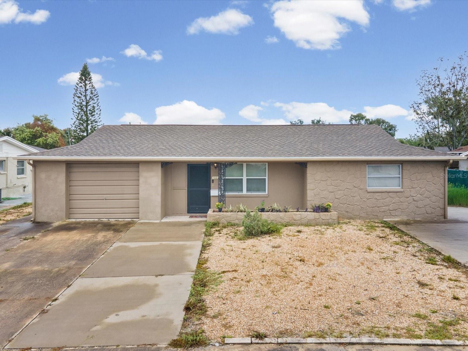 1023 Viking Drive — photo