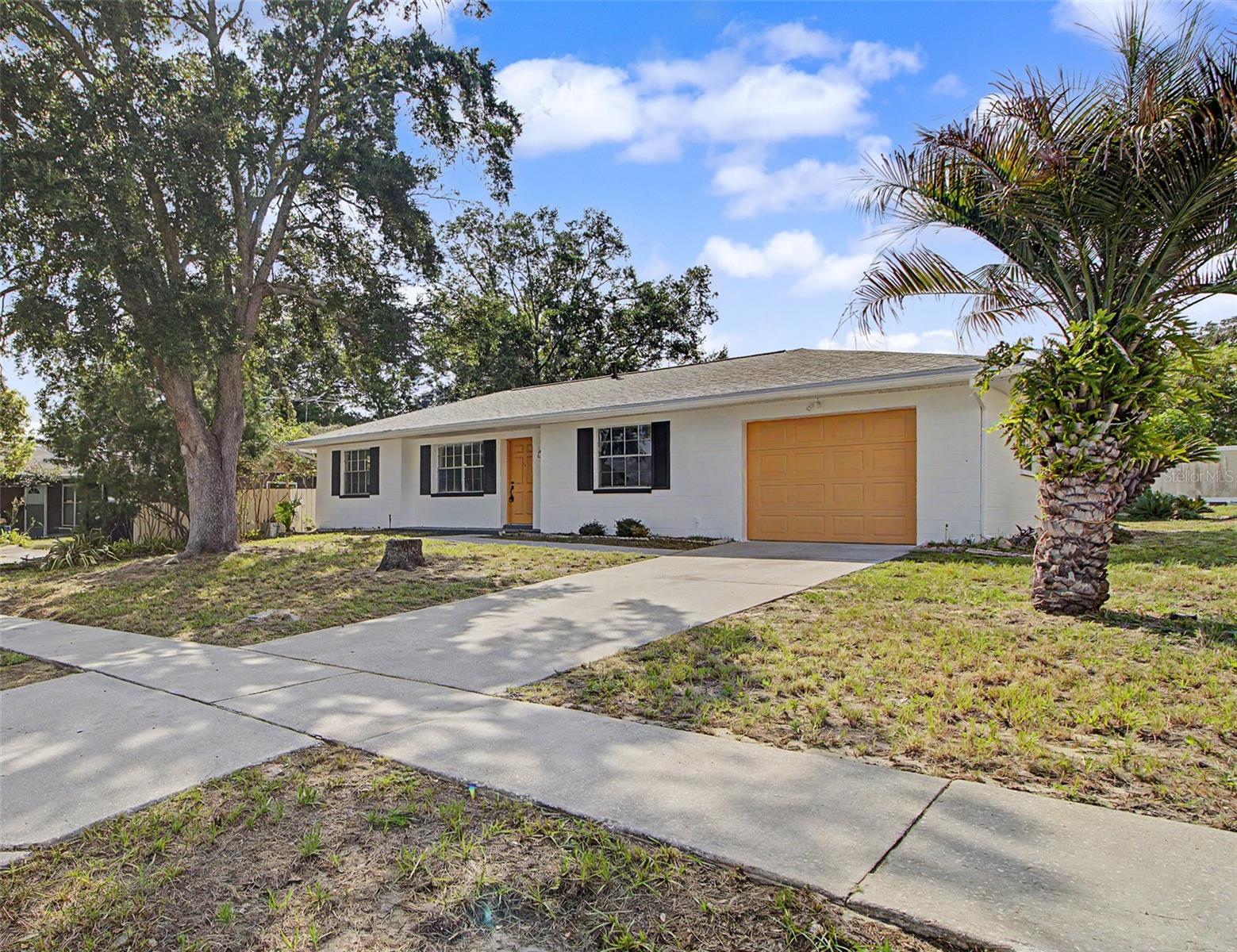 12368 Mayberry Road — photo