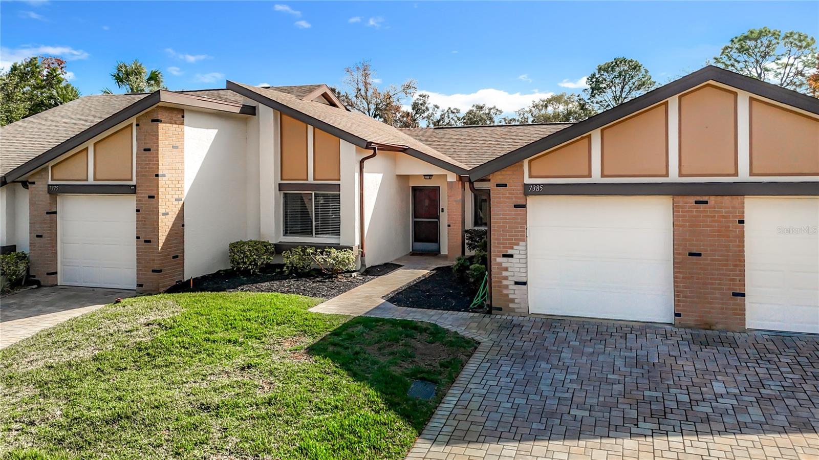 7385 Crestwood Drive — photo