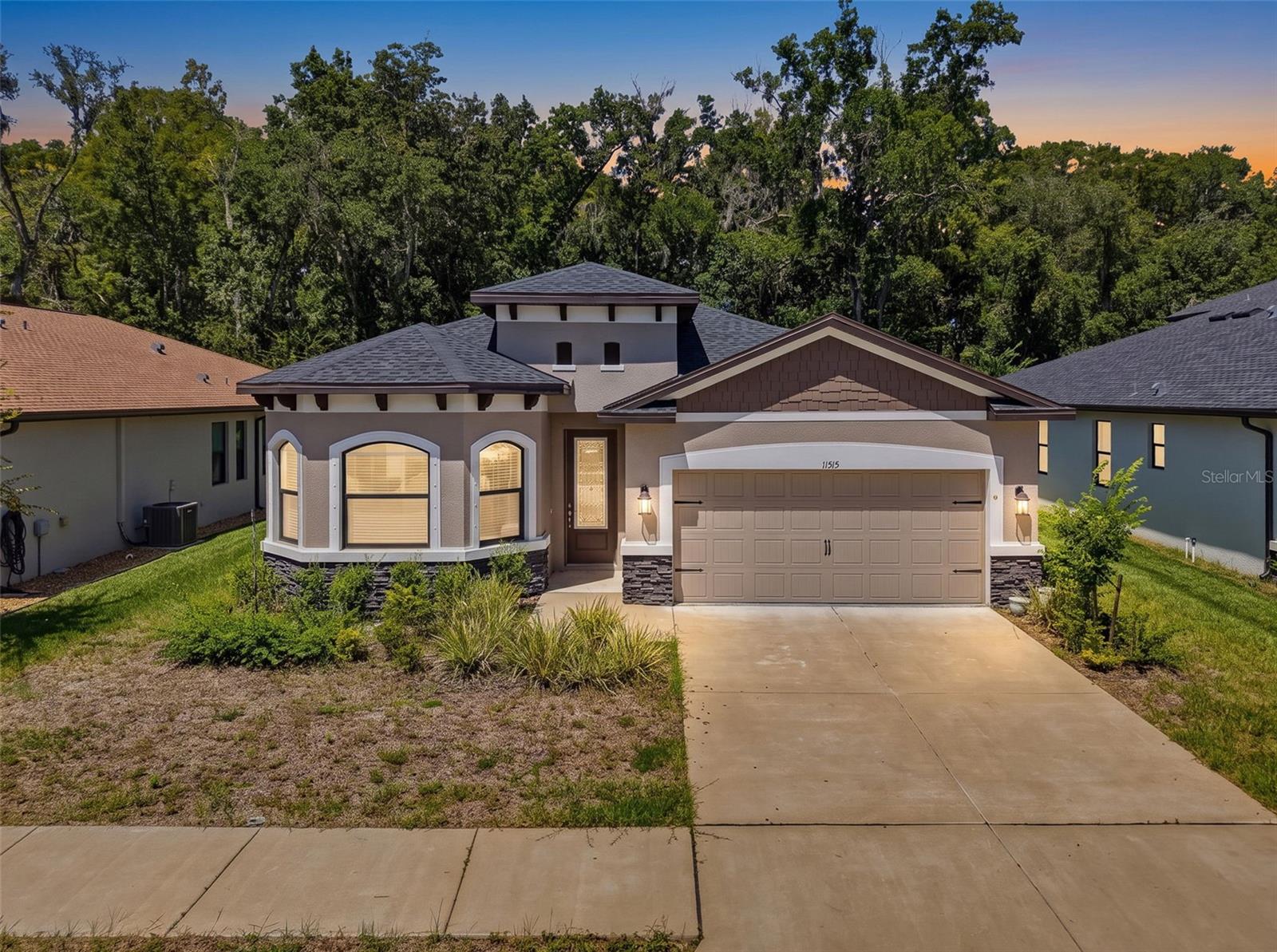 11515 Weaver Hollow Road — photo