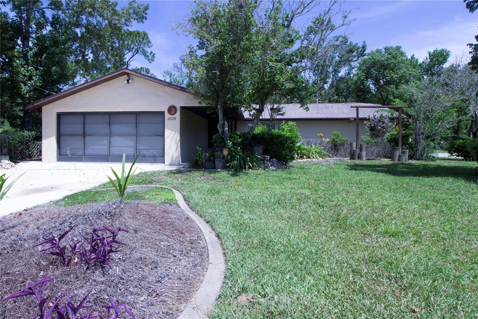 8609 Horizon Lane — photo
