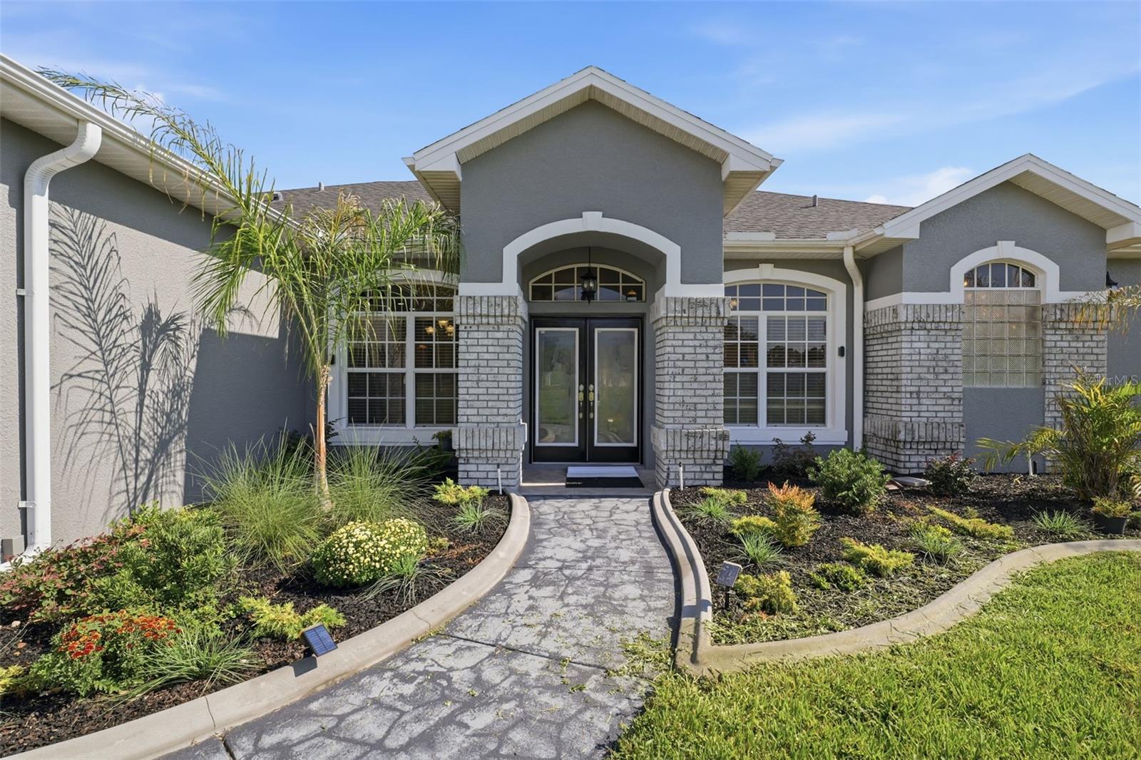 12041 Sapphire Drive — photo