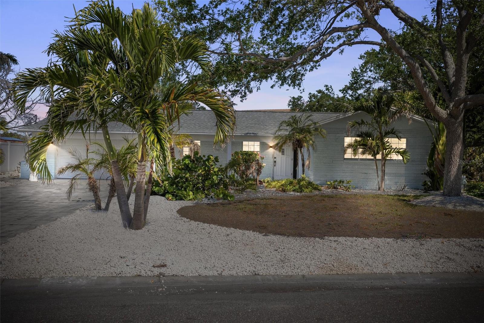 10001 S Yacht Club Drive — photo
