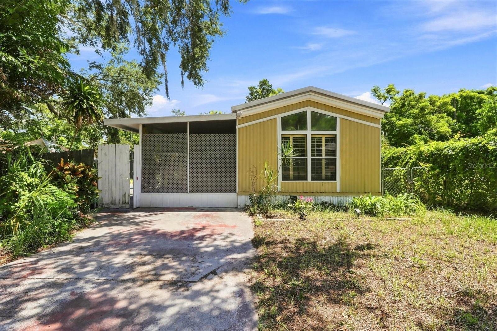 8844 Mike Street — photo