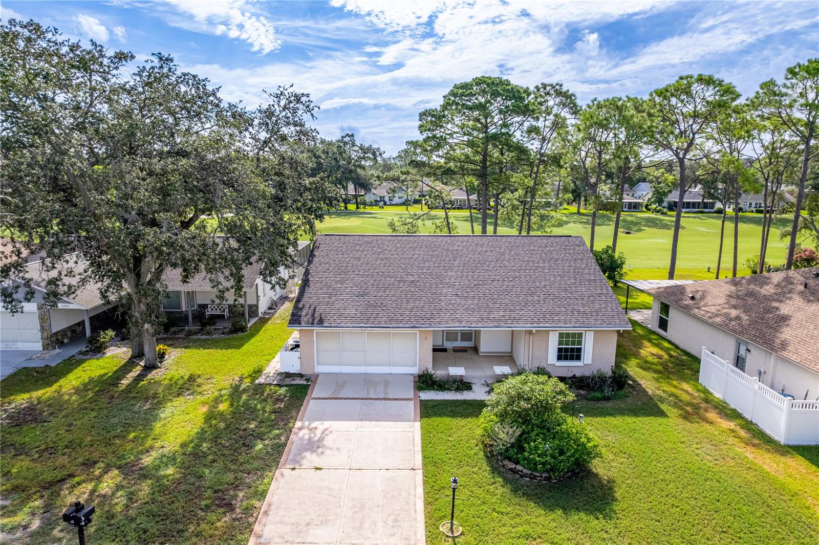 2376 Bent Pine Court — photo