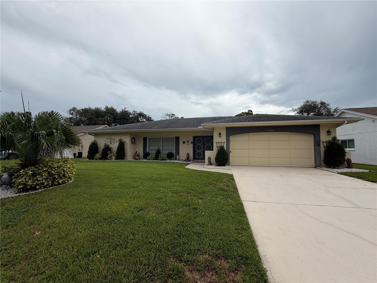 13000 Pebble Beach Circle — photo