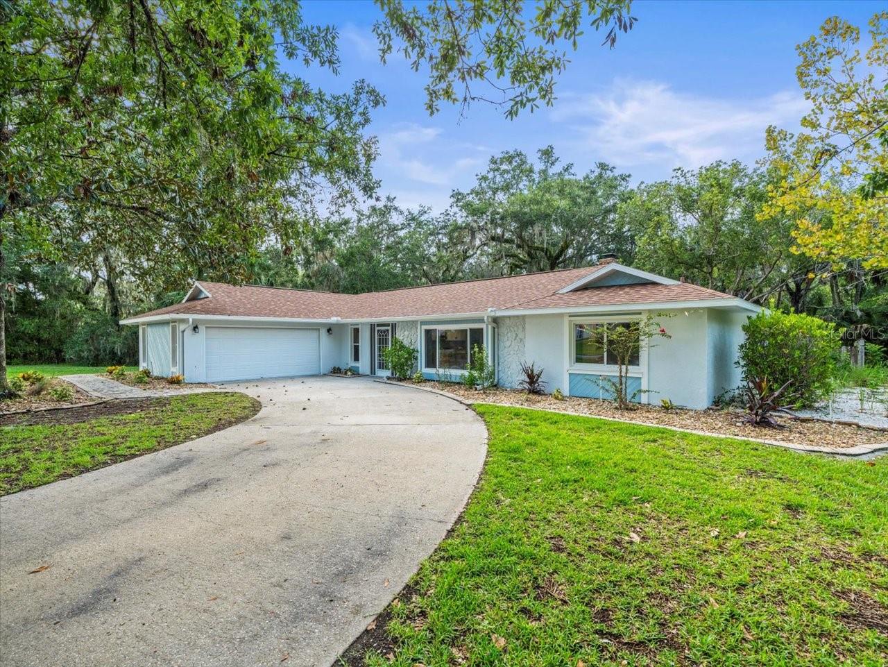 11815 W Waterway Drive — photo