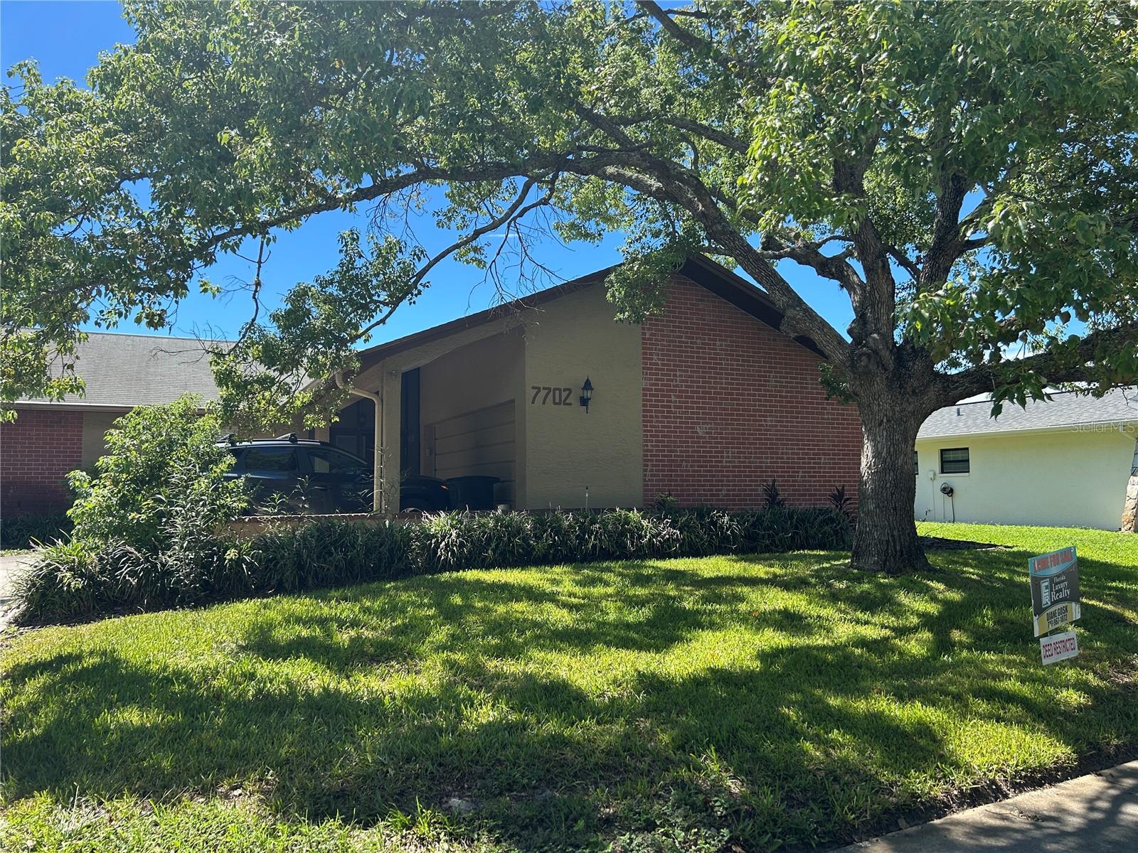 7702 Rusty Hook Court — photo