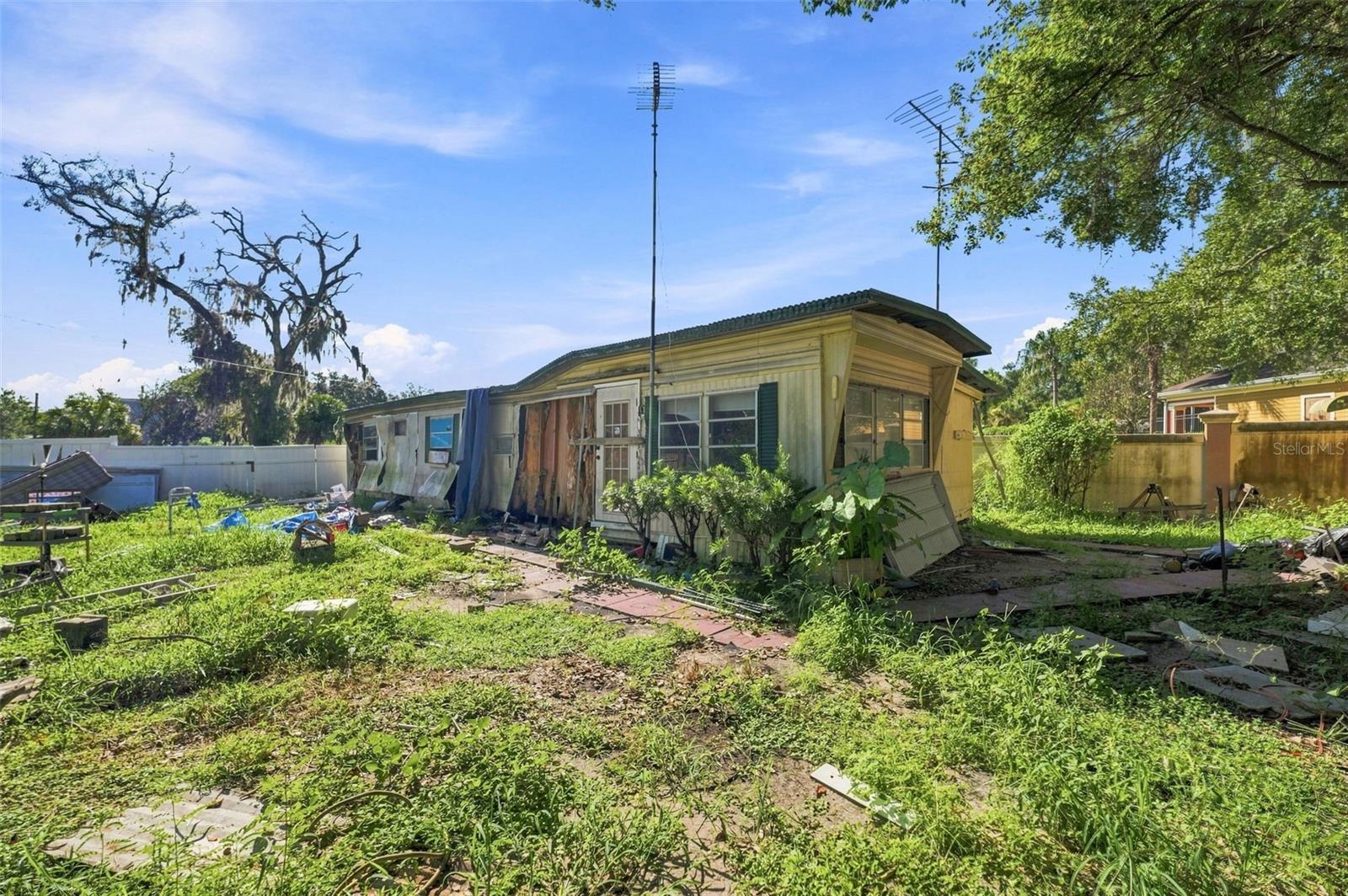 Home in ZEPHYRHILLS, FL 33541 — photo 2