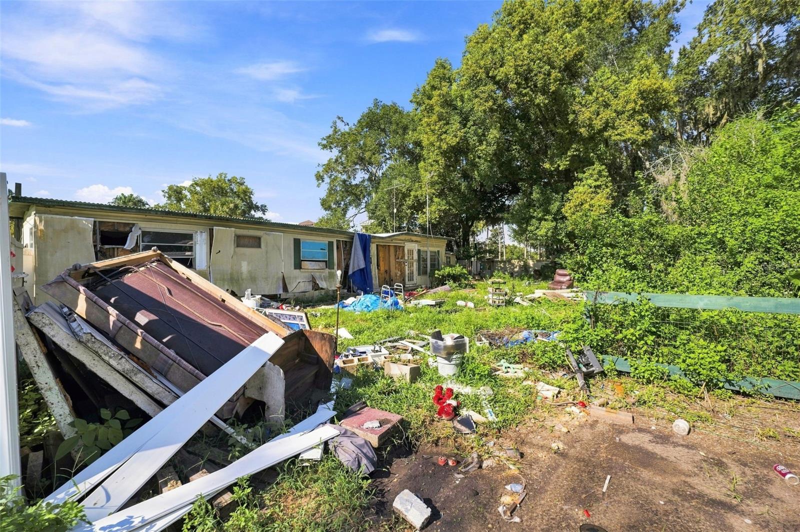 Home in ZEPHYRHILLS, FL 33541 — photo 3