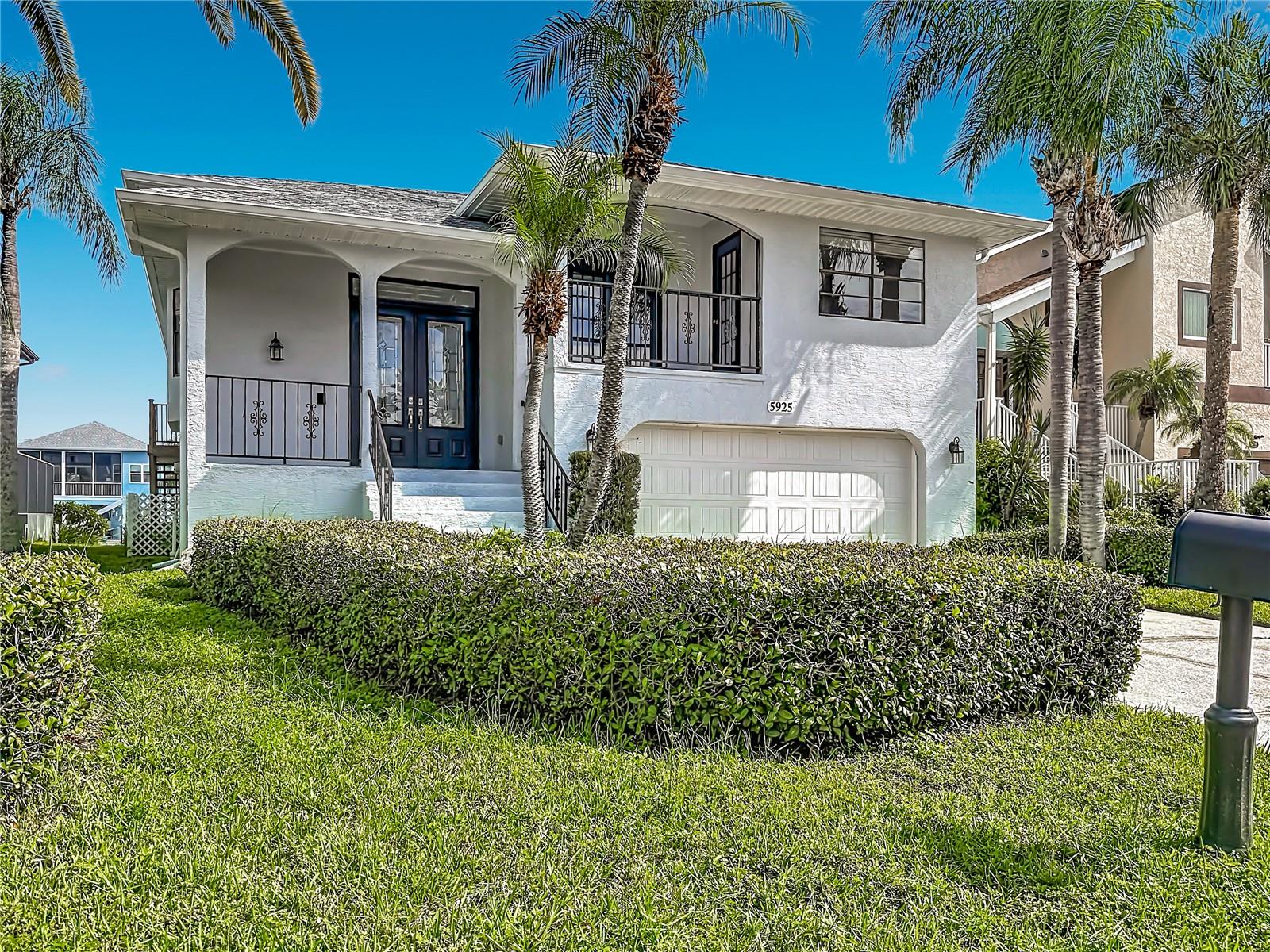 5925 Seaside Drive — photo