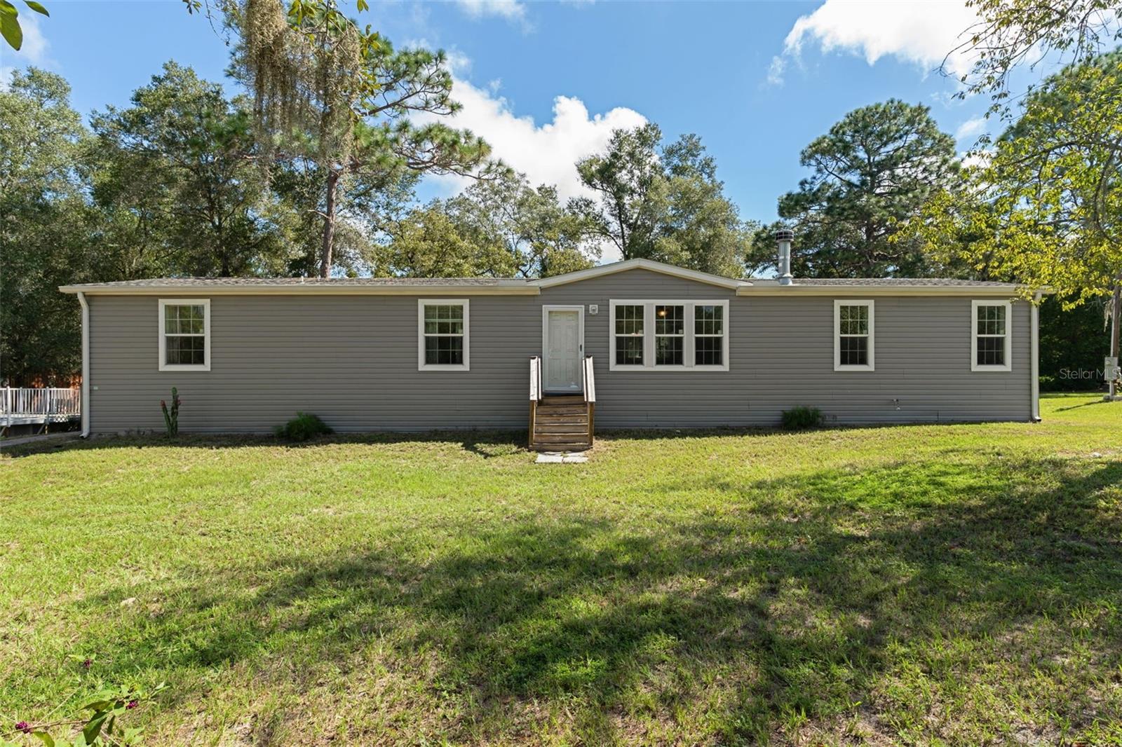 16344 Platinum Drive — photo