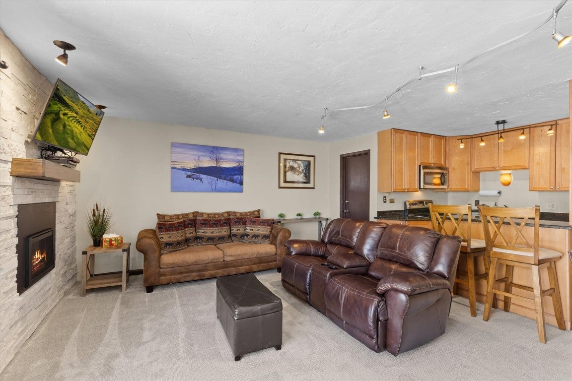 2215 Storm Meadows Drive 410 — photo