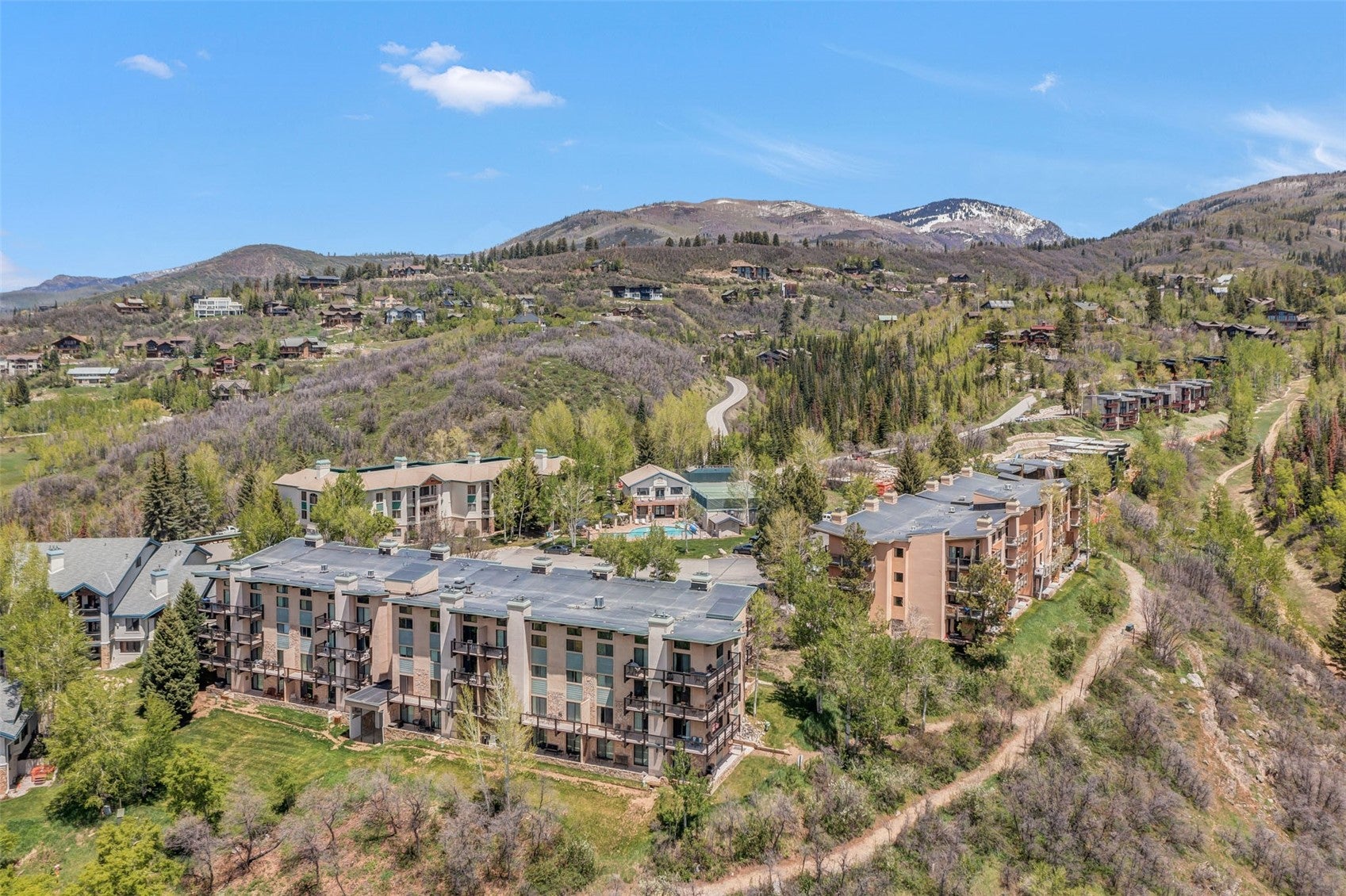 2355 Storm Meadows Drive 314 — photo