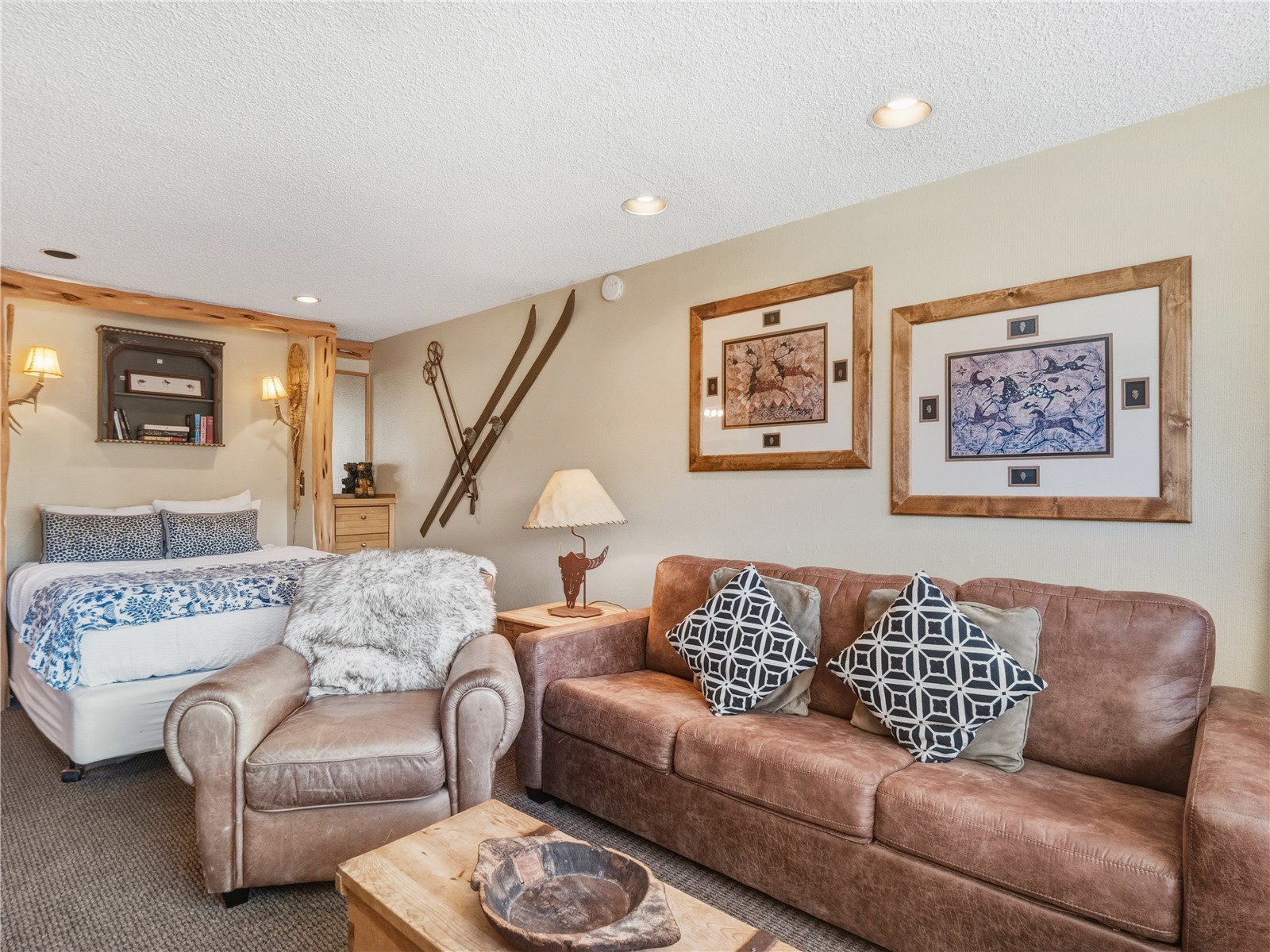 535 S Park Avenue 214 — photo
