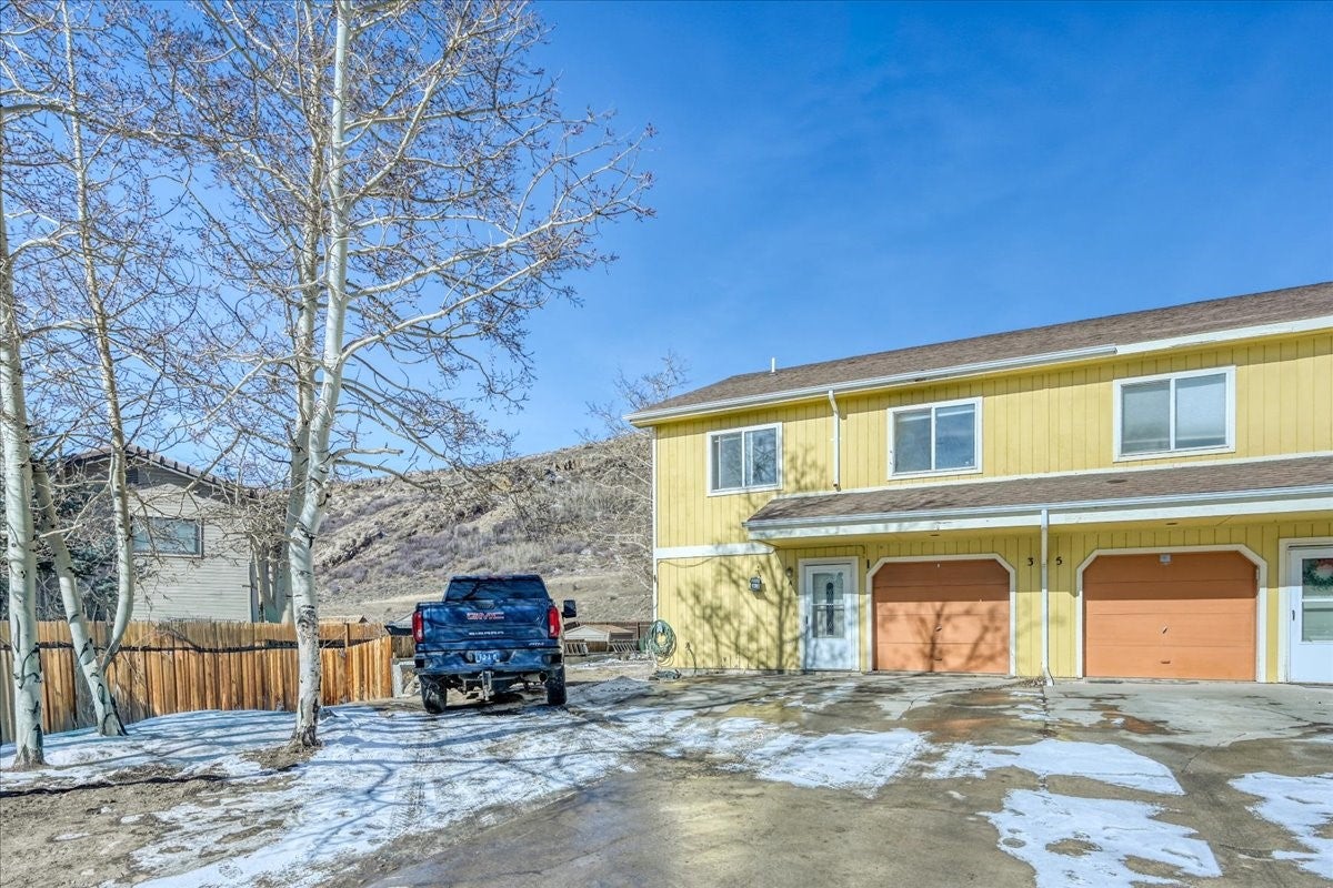 305 Straight Creek Drive a — photo