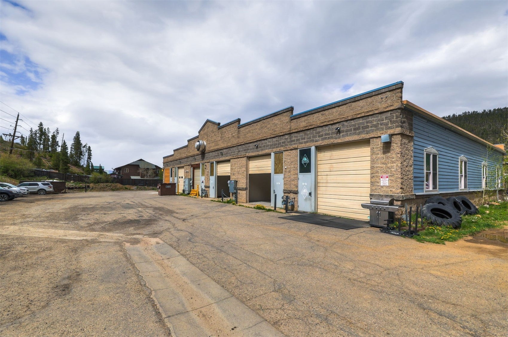 1805 Airport Road B2 — photo