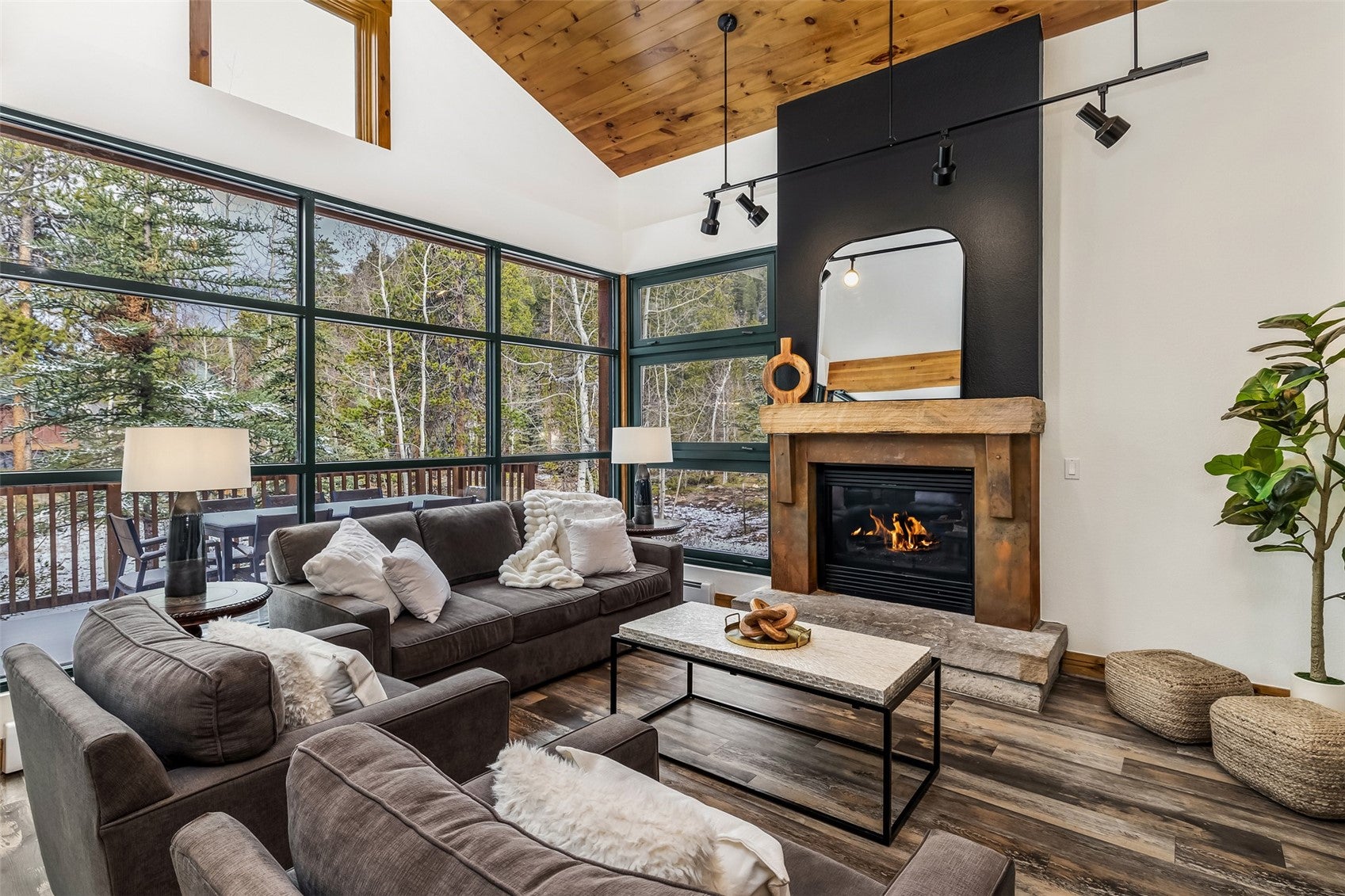 Home in Keystone, CO 80435 — photo 3