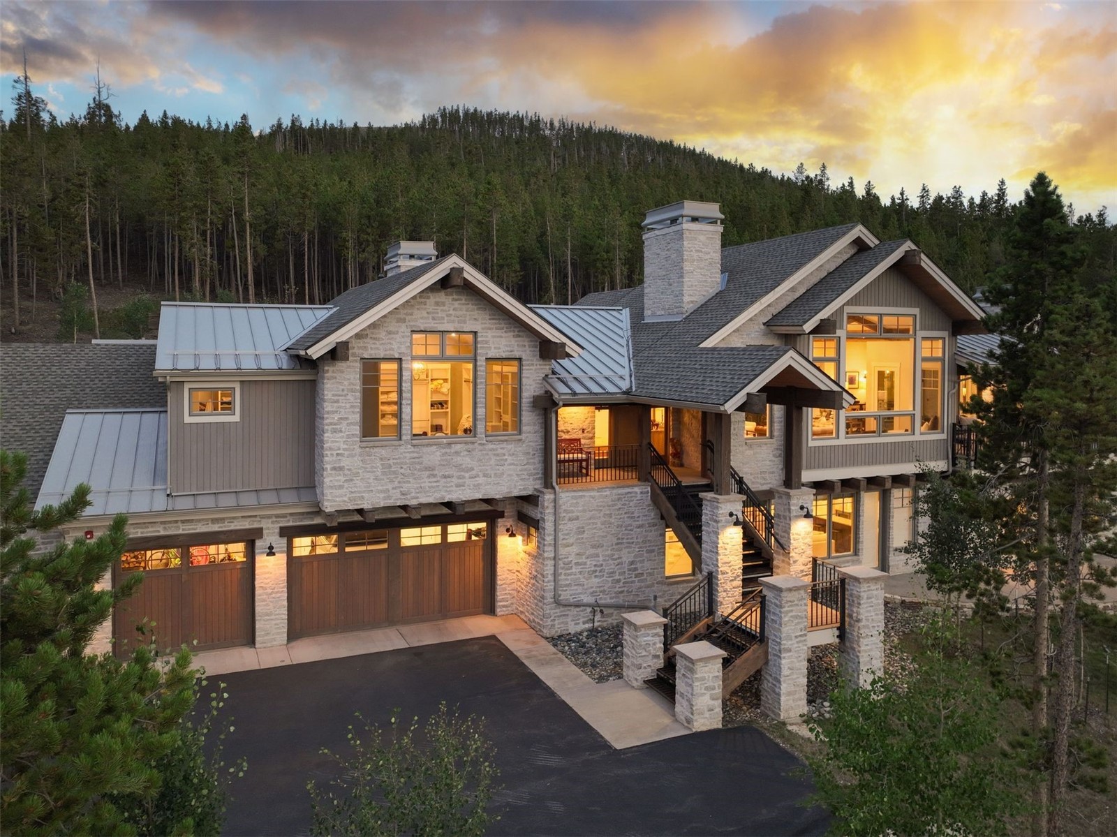 1129 Discovery Hill Drive — photo