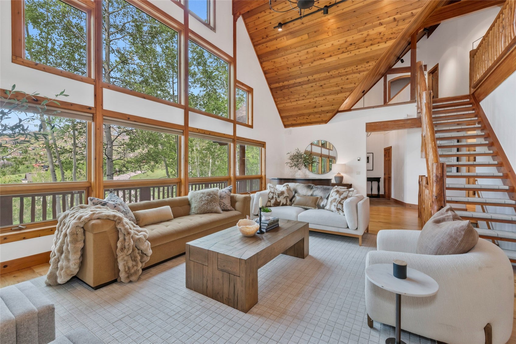 2175 Bear Drive — photo