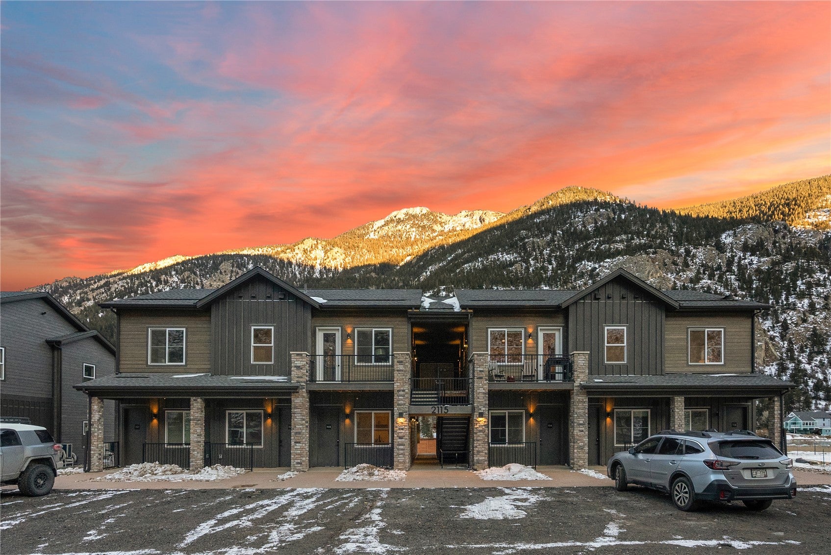 2121 Hummingbird Way 204 — photo