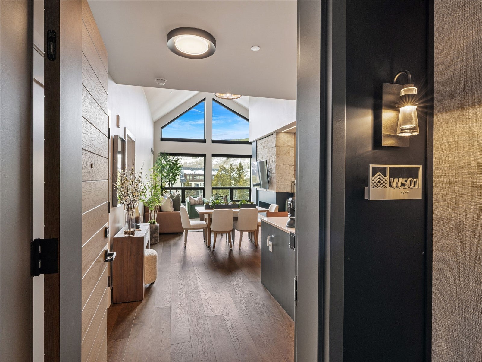 75 Hunkidori Court W501 — photo