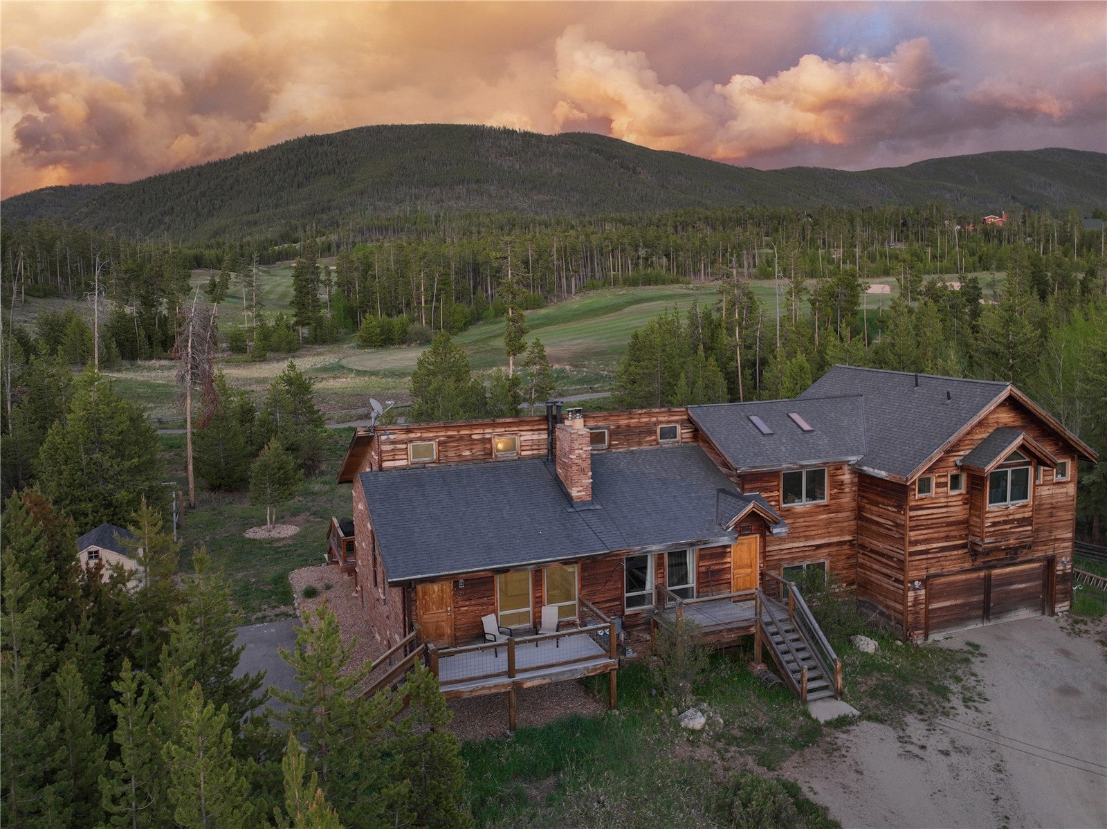 194 Cartier Court — photo