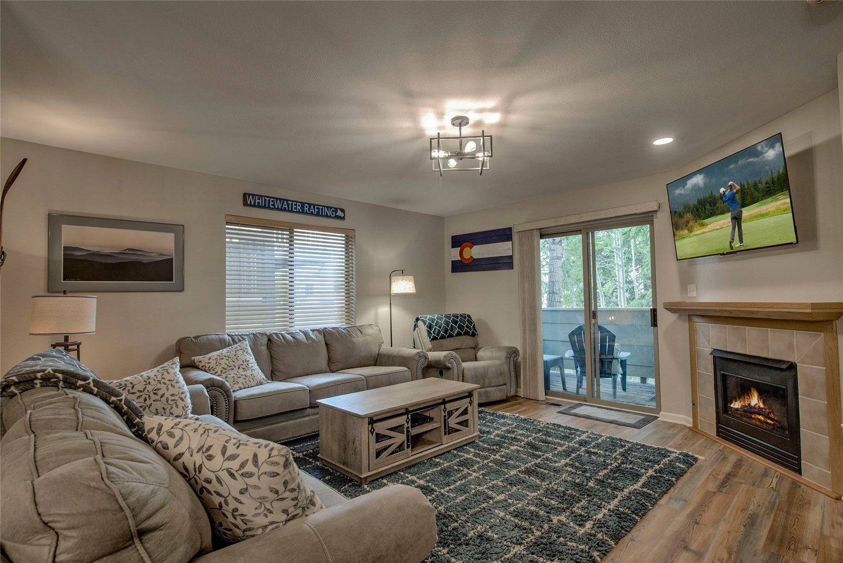 1509 Point Drive 103 — photo